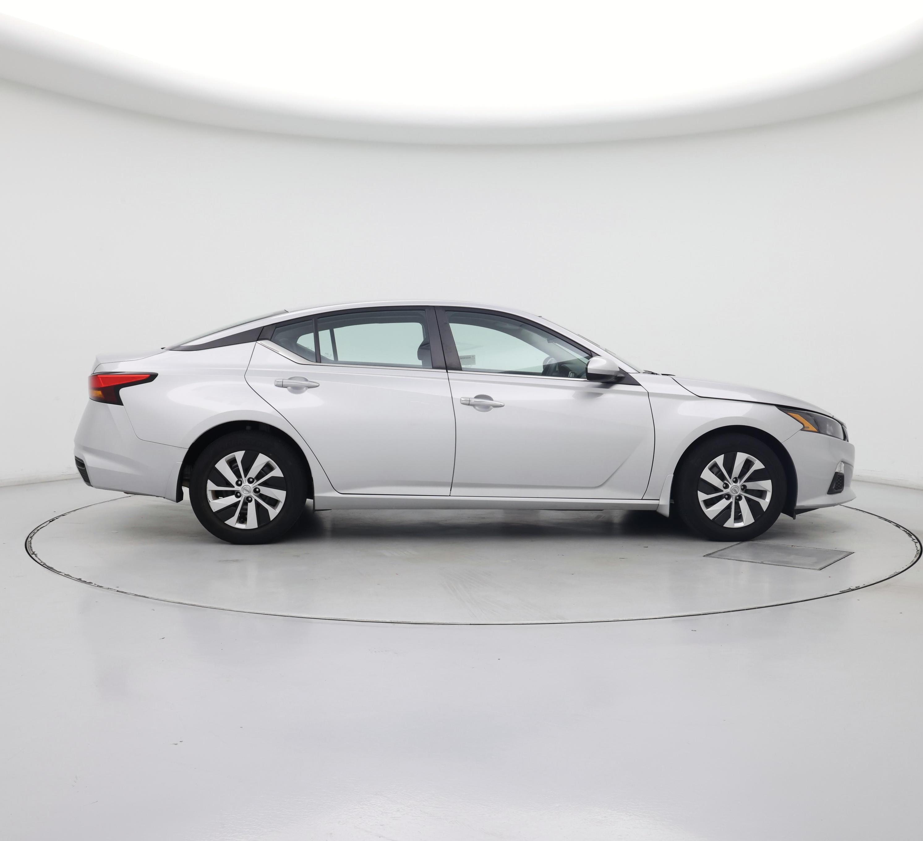 Thumbnail: 2022 Nissan Altima - 7