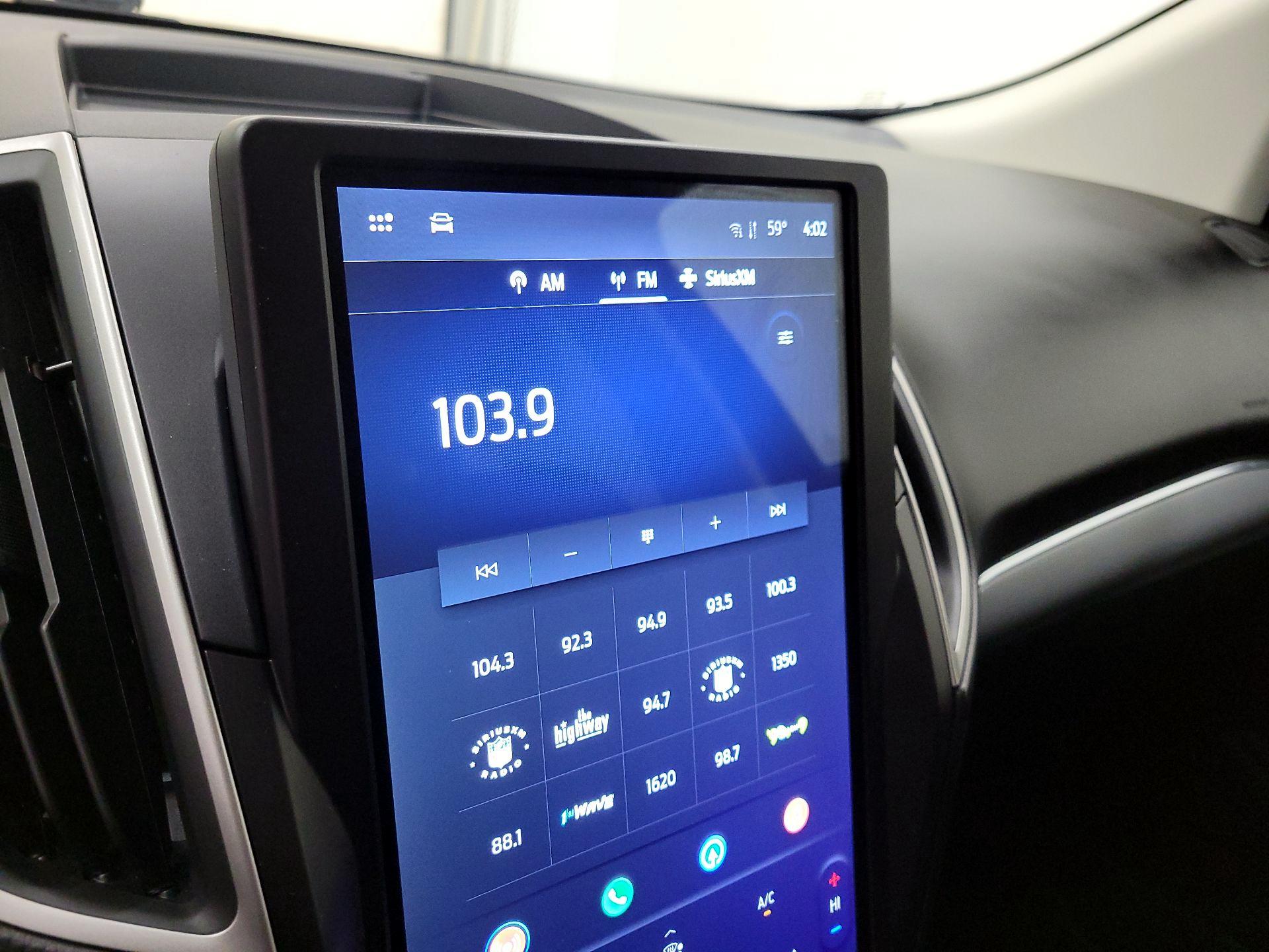 Thumbnail: 2021 Ford Edge - 16