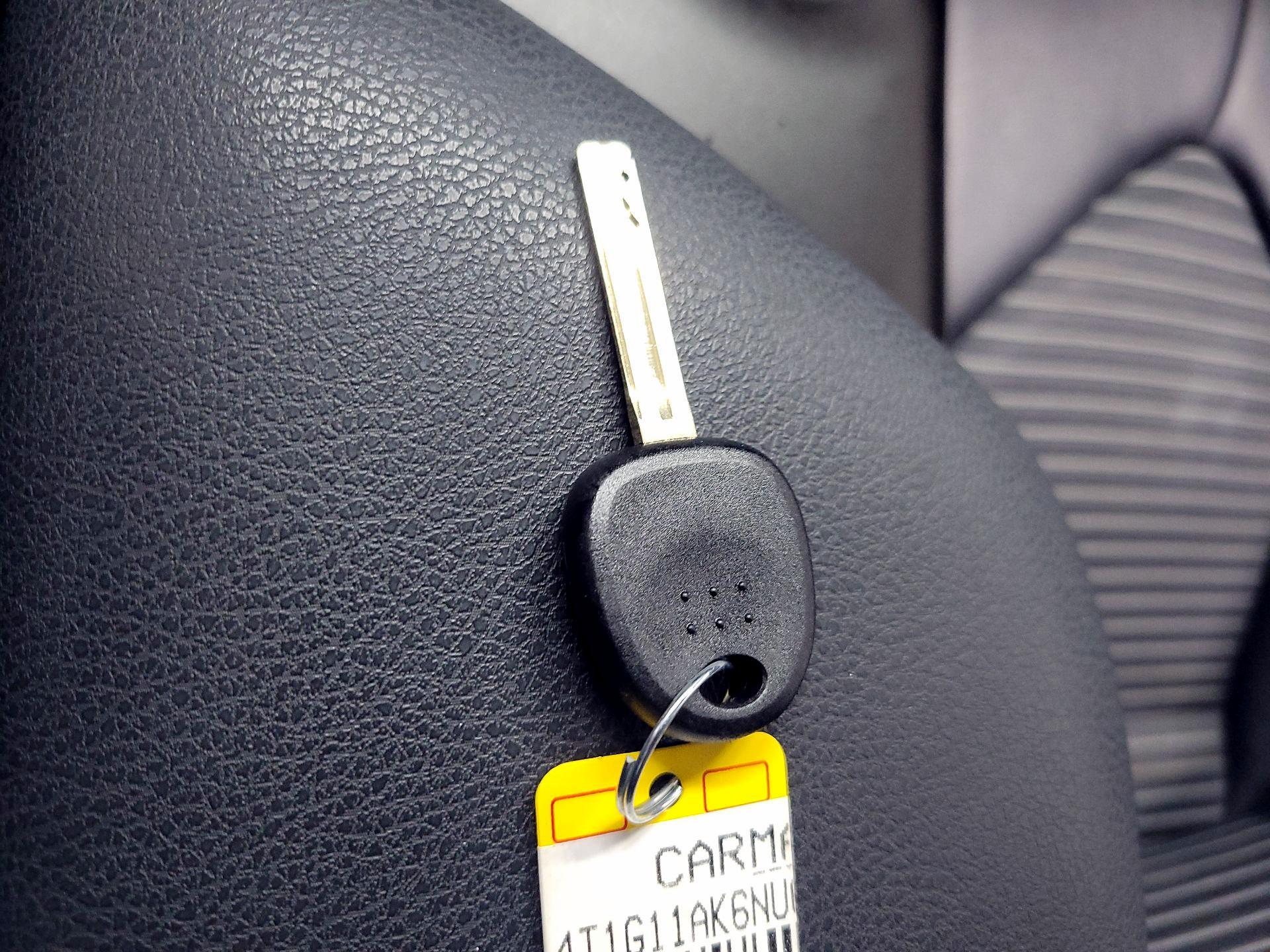 Thumbnail: 2022 Toyota Camry - 20