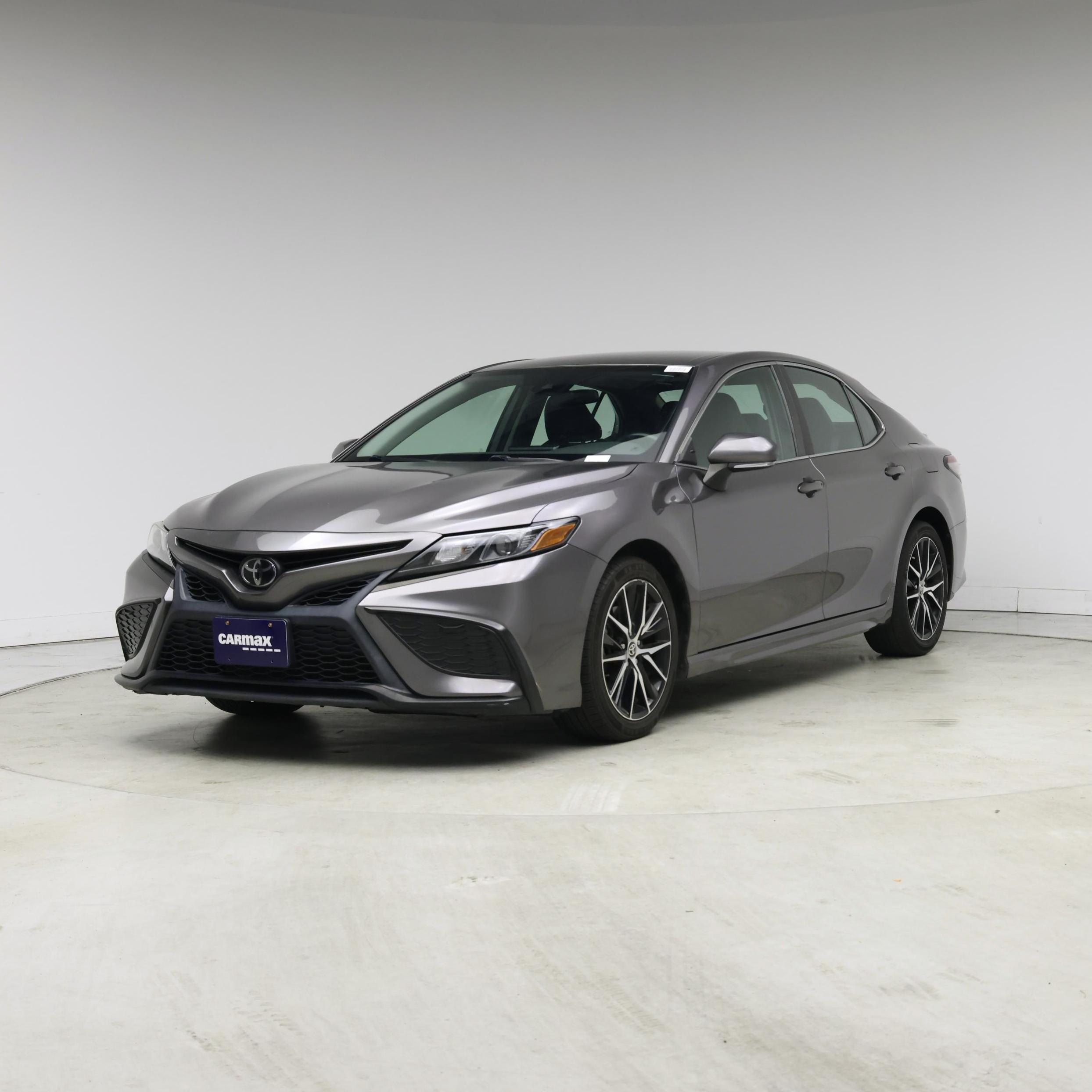 Thumbnail: 2022 Toyota Camry - 4