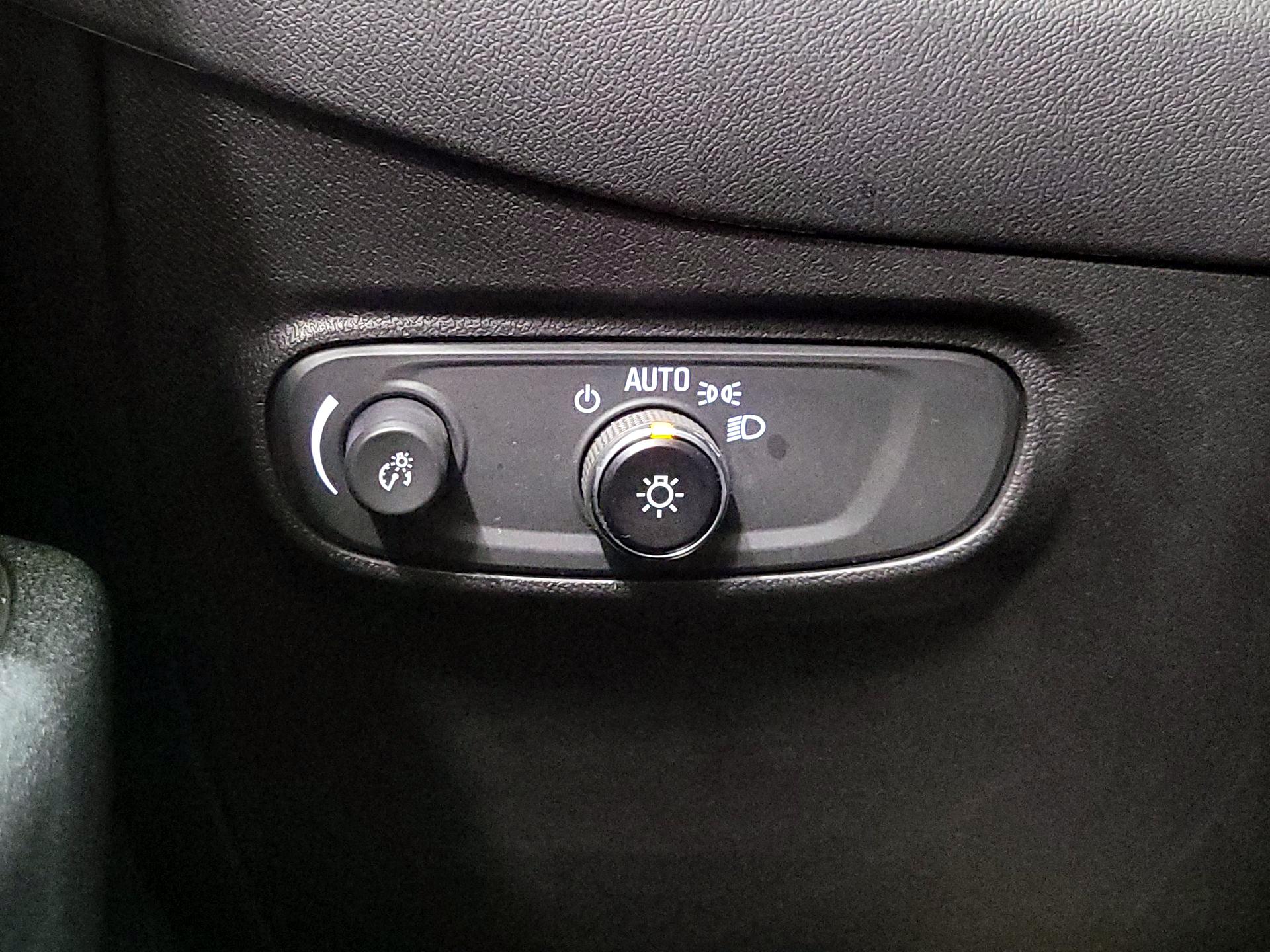 Thumbnail: 2023 Chevrolet Equinox - 13