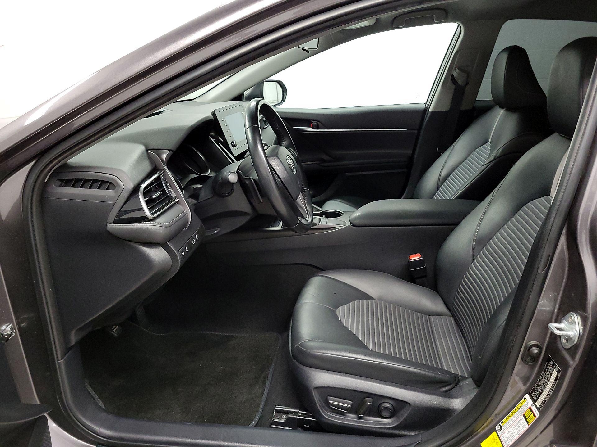 Thumbnail: 2023 Toyota Camry - 11