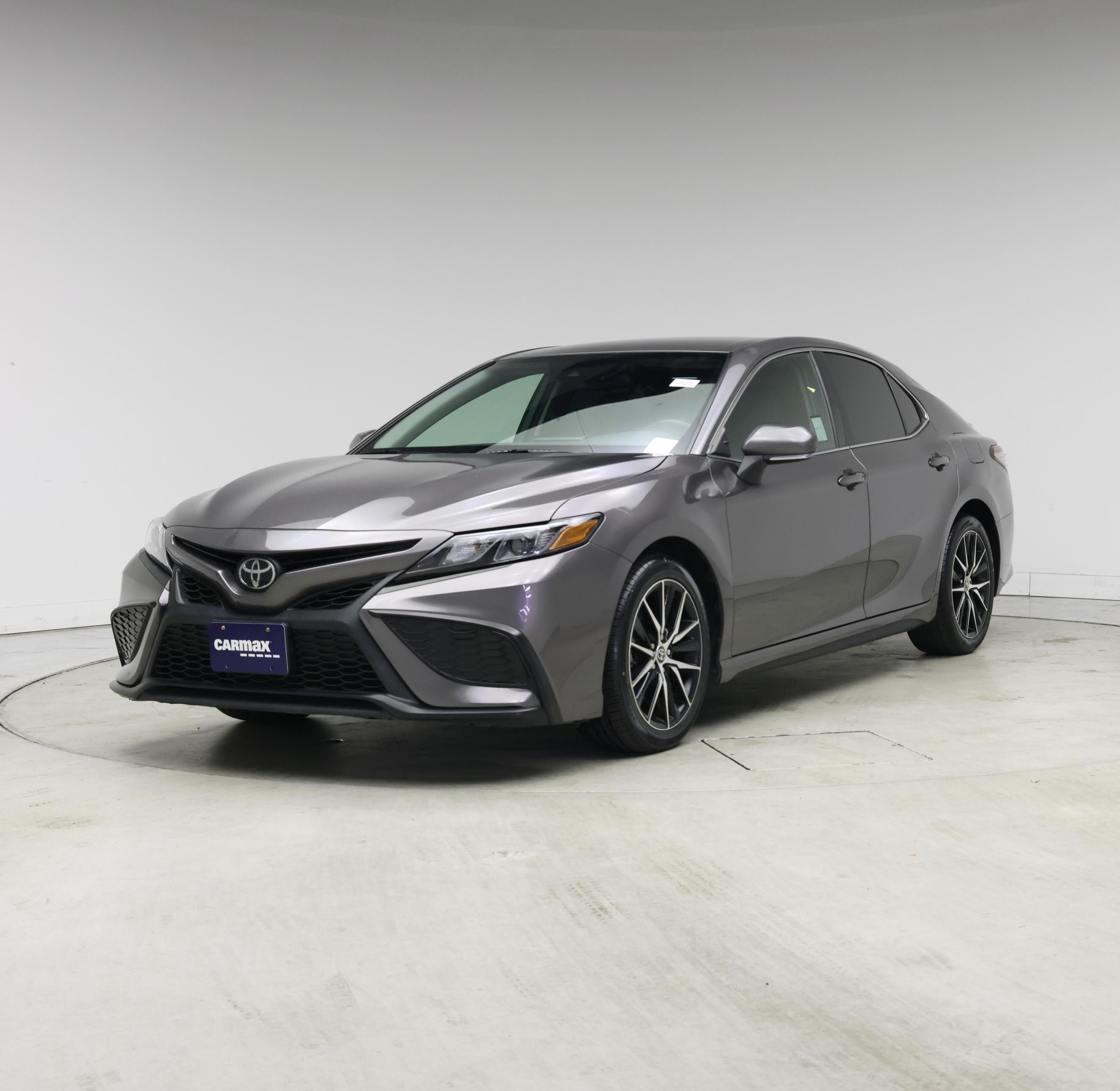 Thumbnail: 2023 Toyota Camry - 4