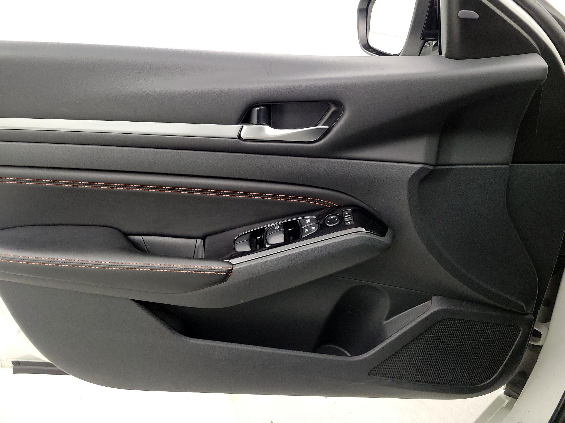 Thumbnail: 2023 Nissan Altima - 12