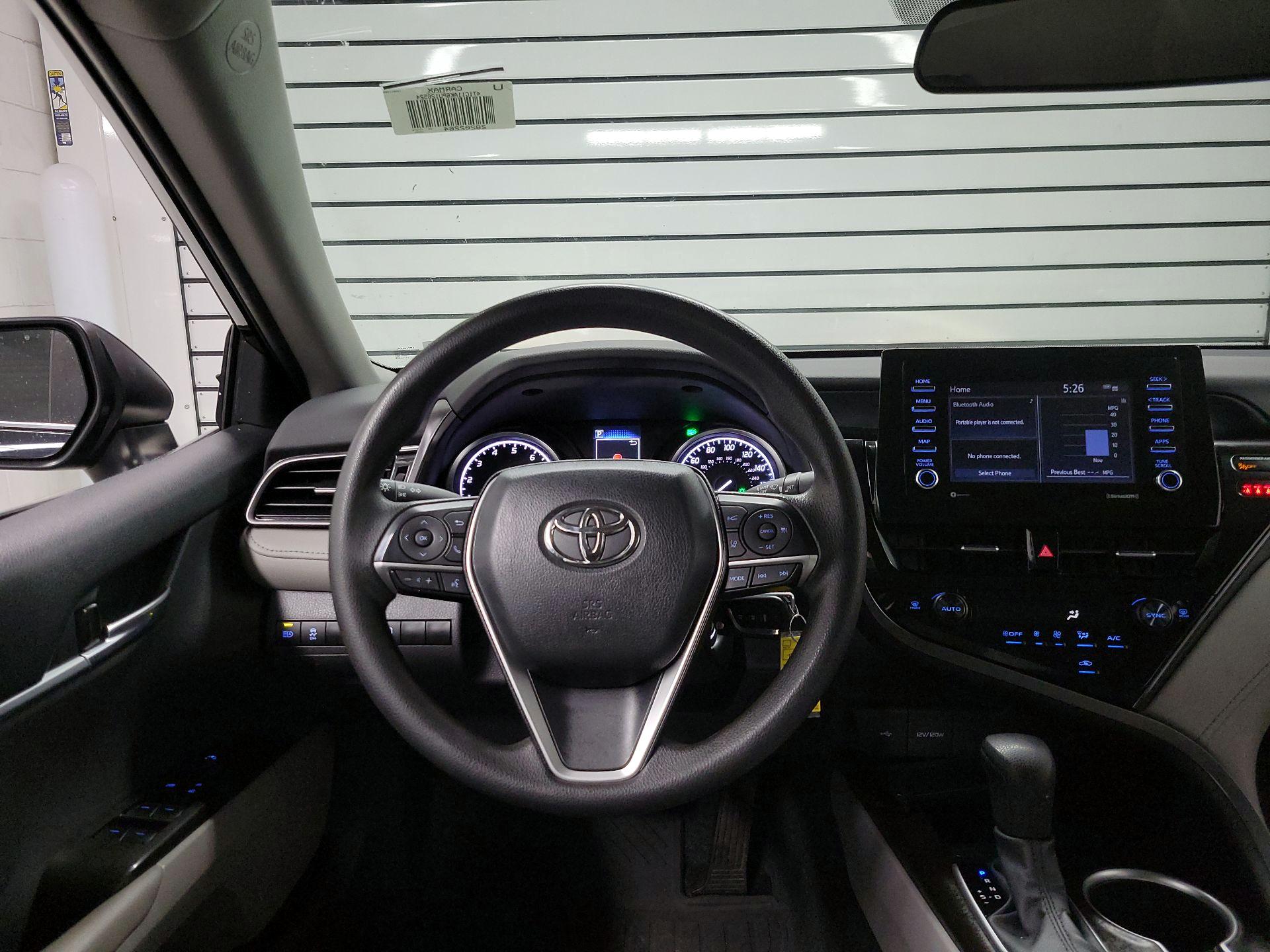 Thumbnail: 2023 Toyota Camry - 10