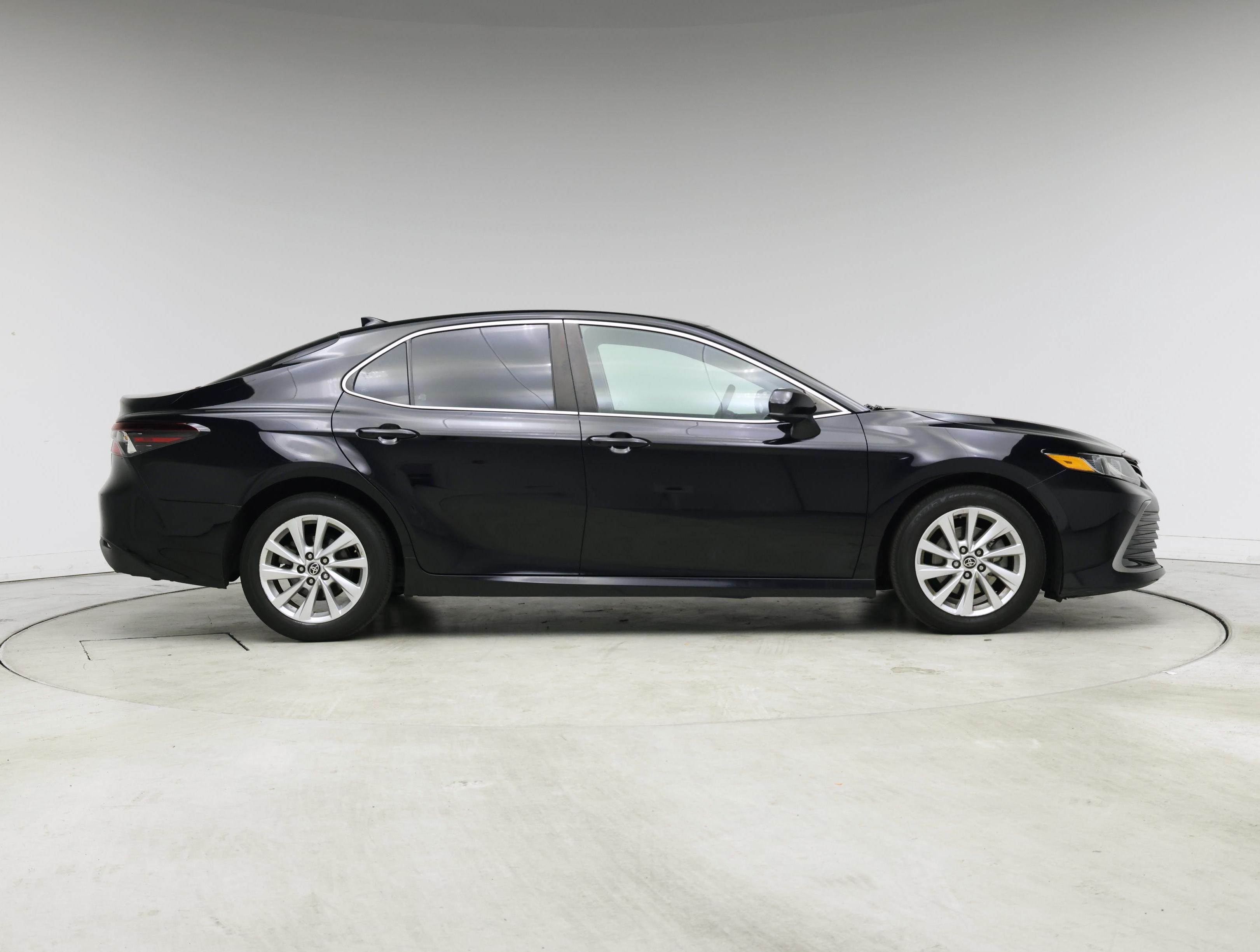 Thumbnail: 2023 Toyota Camry - 7