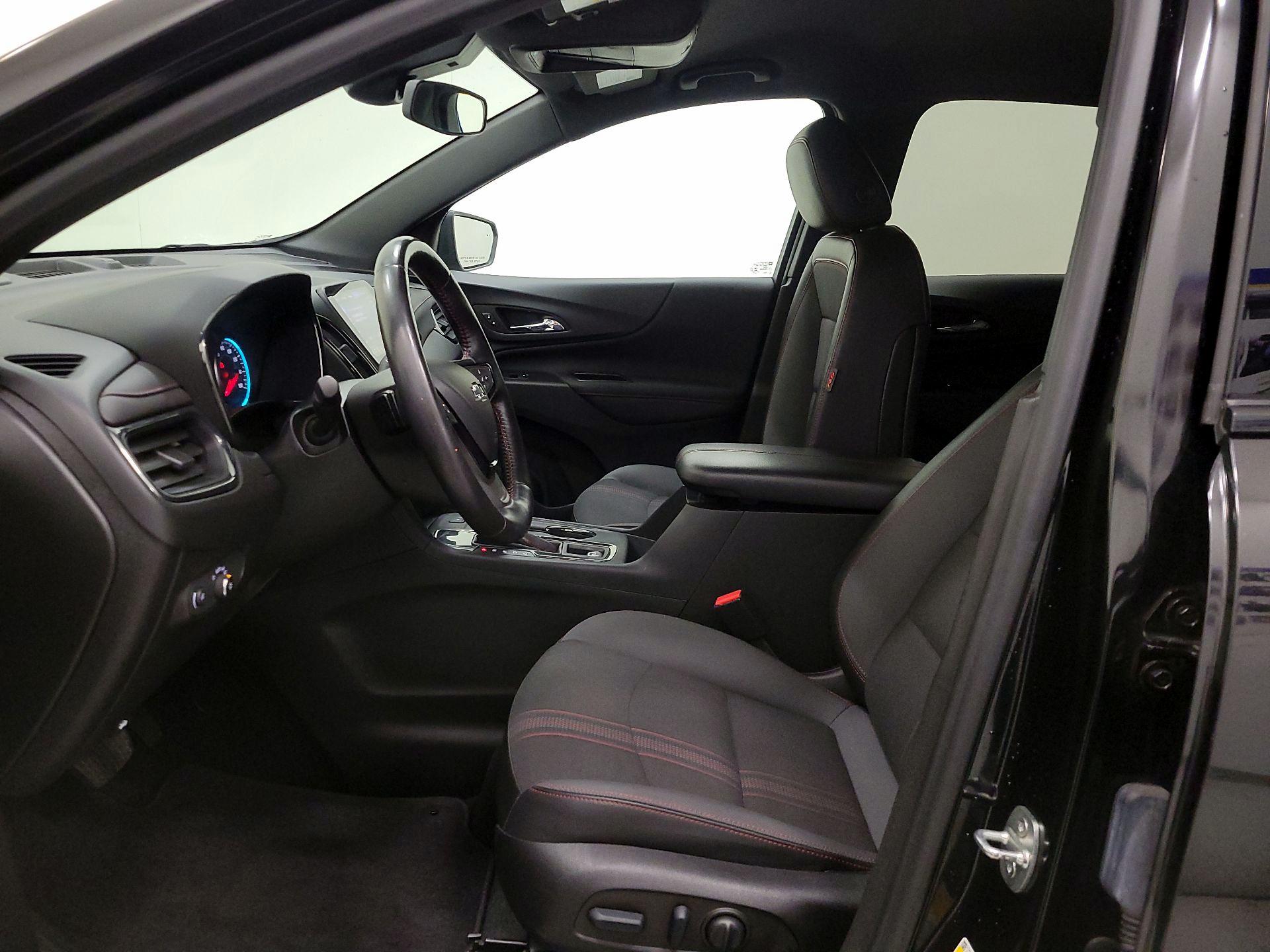 Thumbnail: 2022 Chevrolet Equinox - 11