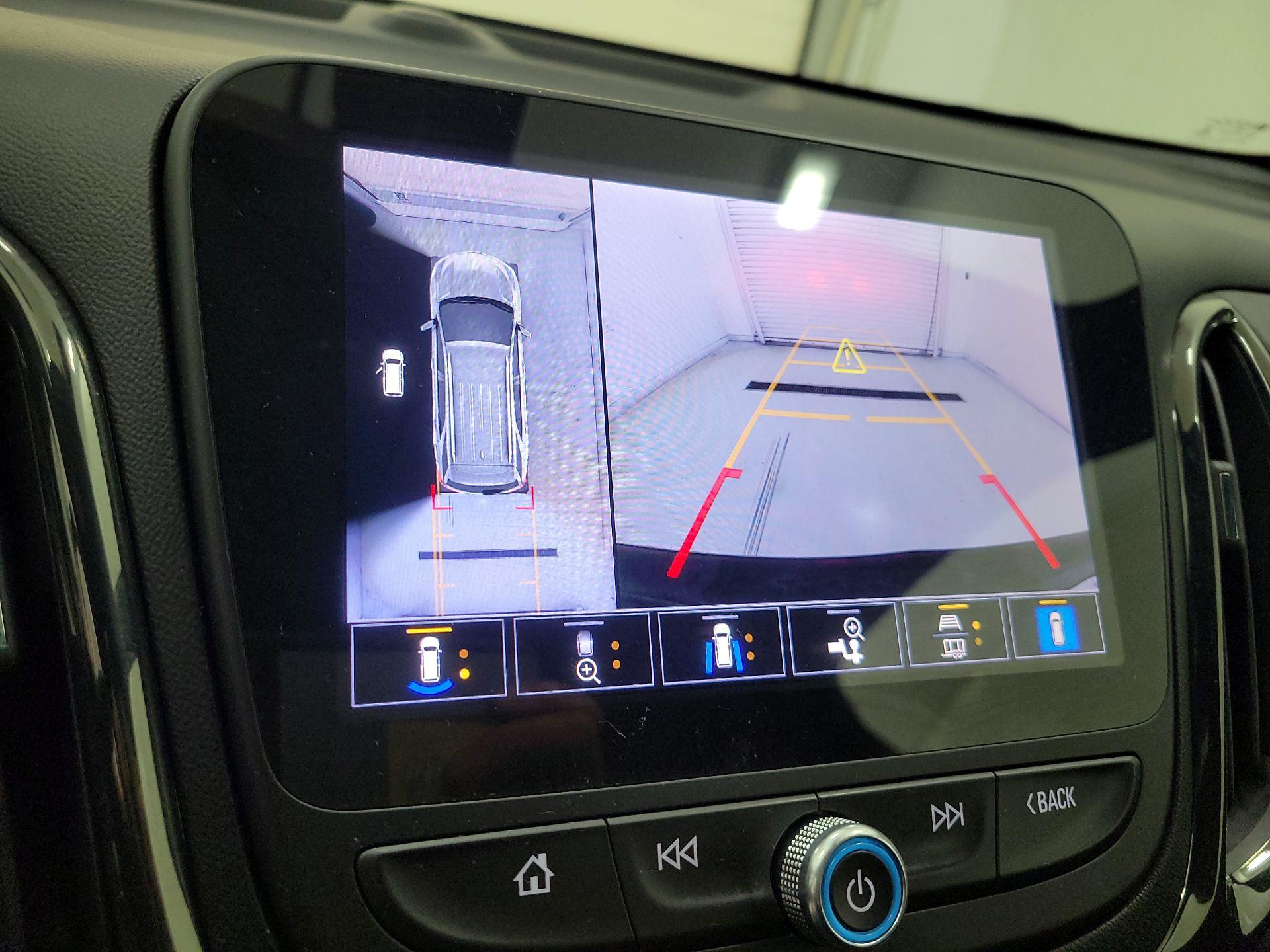 Thumbnail: 2022 Chevrolet Equinox - 14