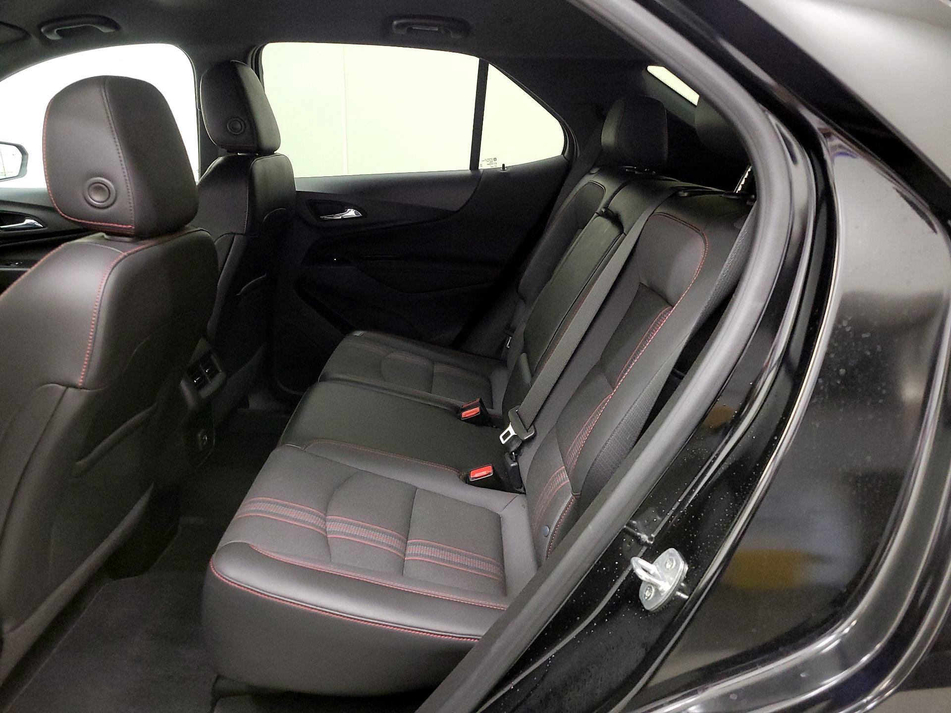 Thumbnail: 2022 Chevrolet Equinox - 19