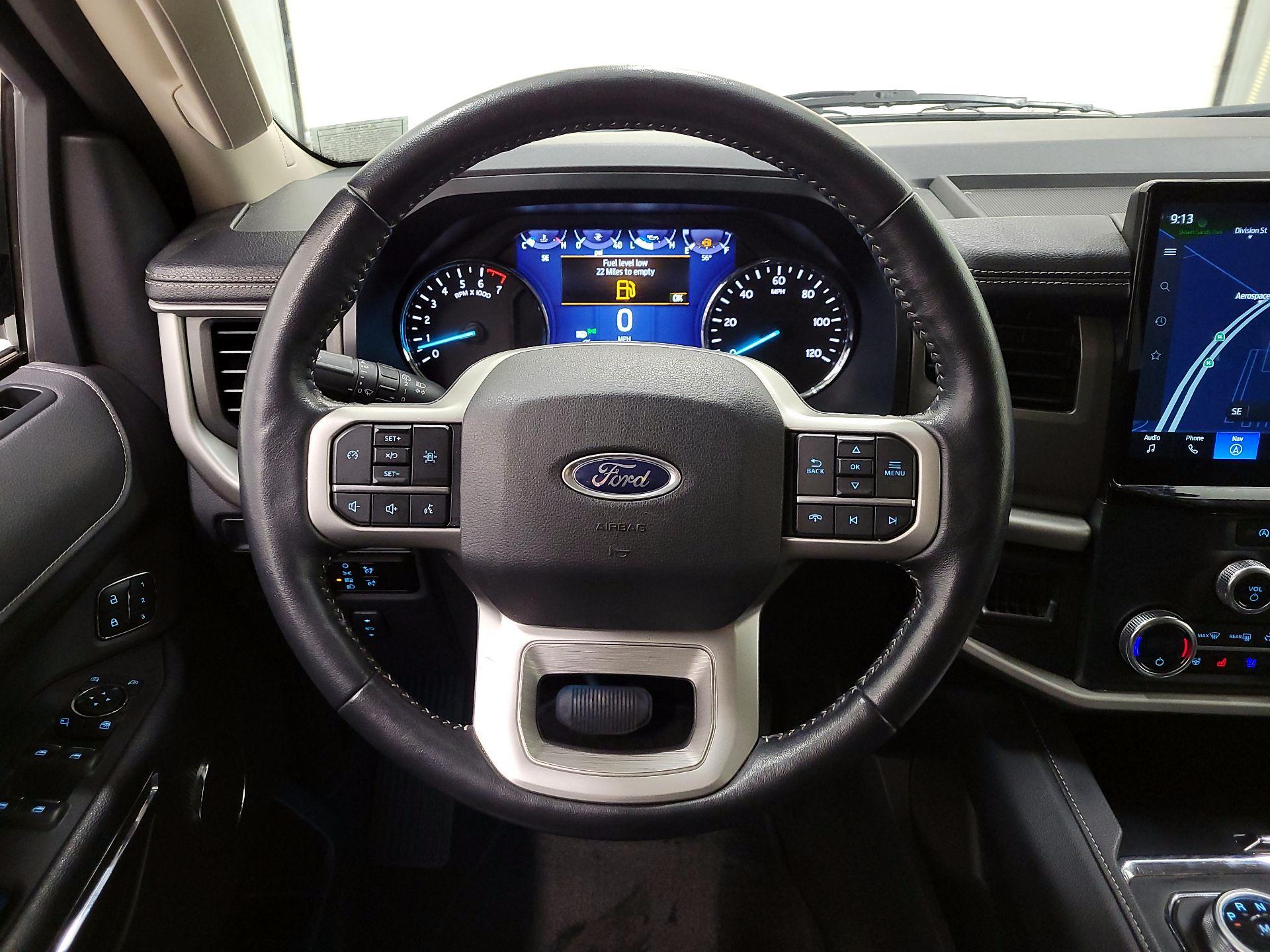 Thumbnail: 2023 Ford Expedition - 10