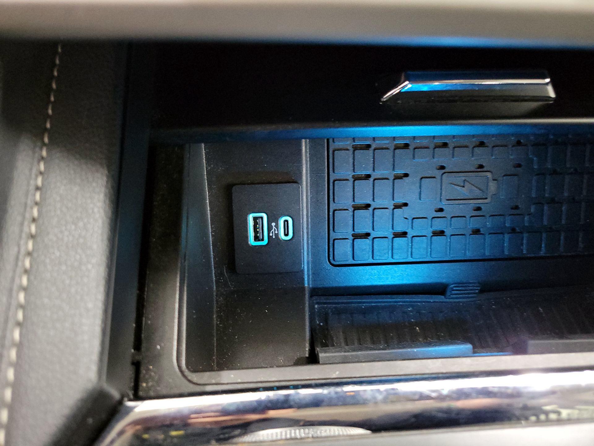 Thumbnail: 2023 Ford Expedition - 19