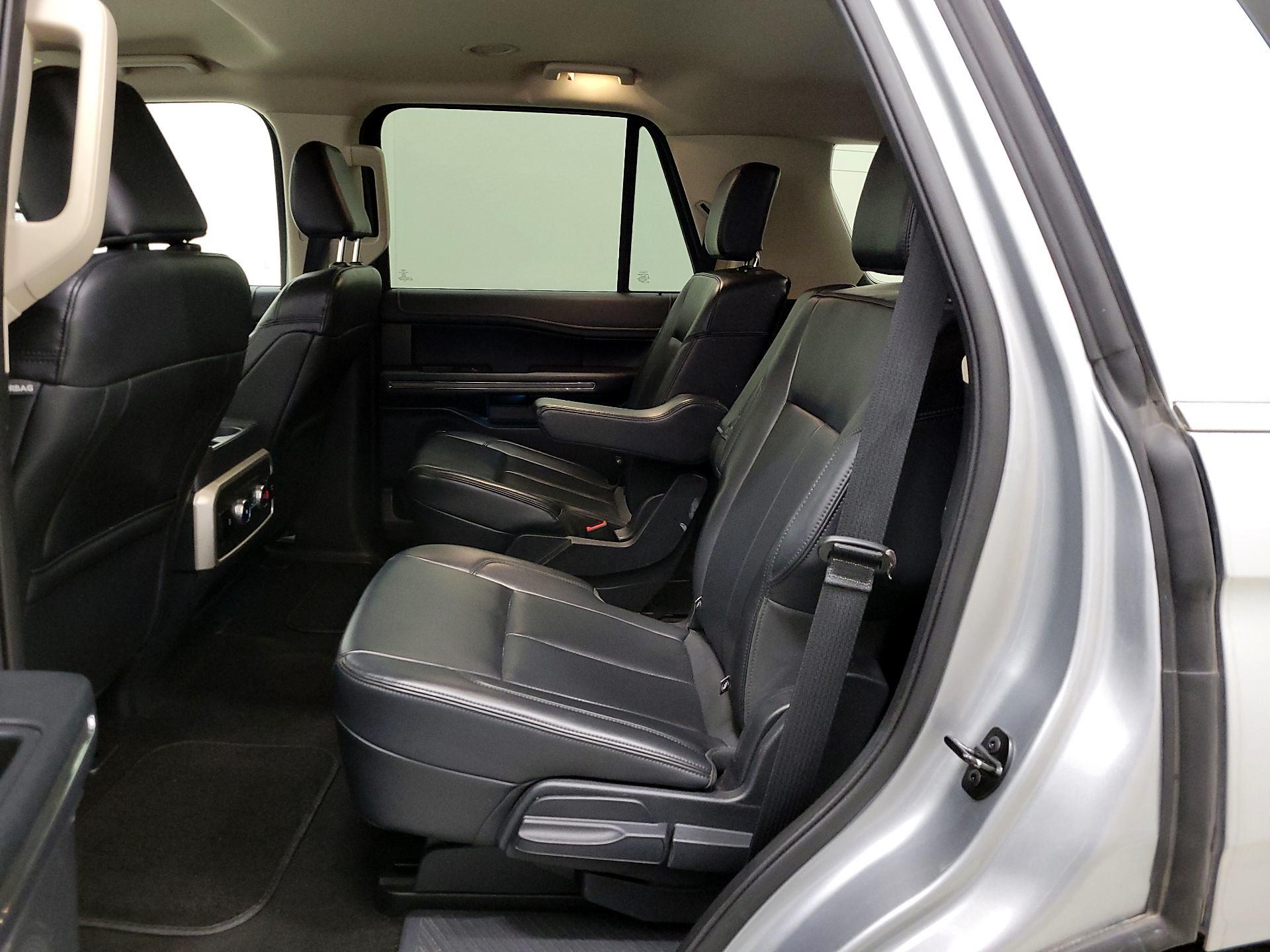 Thumbnail: 2023 Ford Expedition - 20