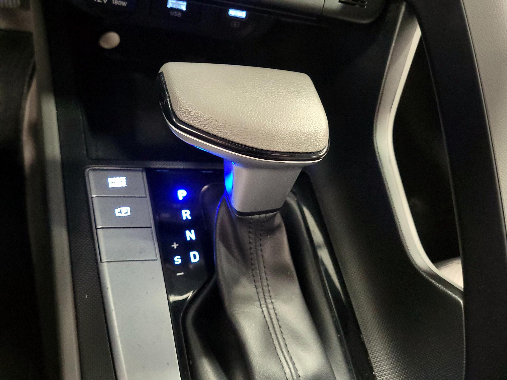 Thumbnail: 2023 Hyundai Elantra - 16