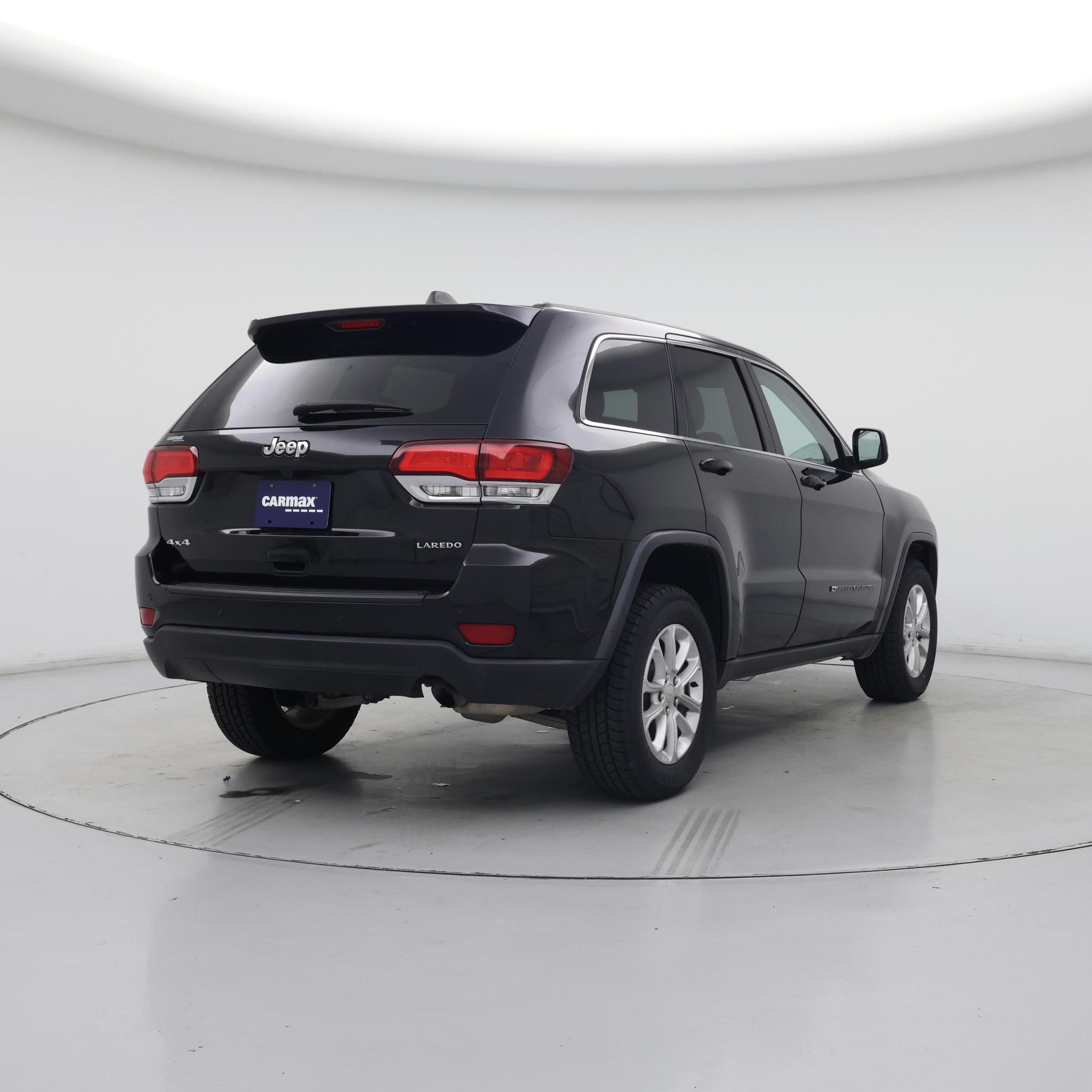 Thumbnail: 2022 Jeep Grand Cherokee - 8