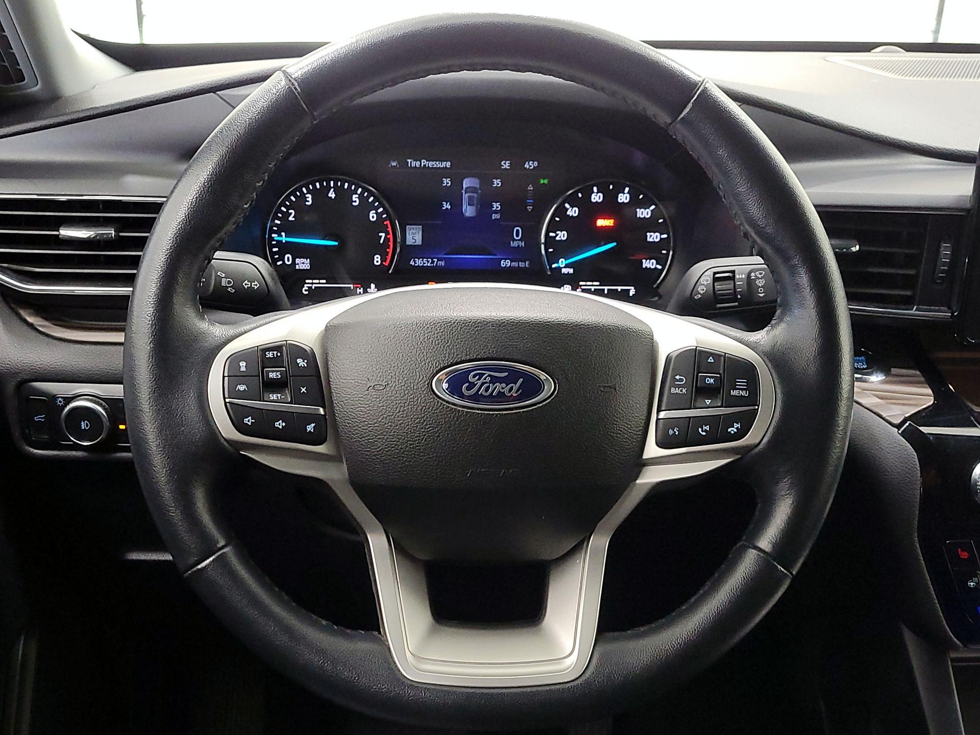 Thumbnail: 2023 Ford Explorer - 10