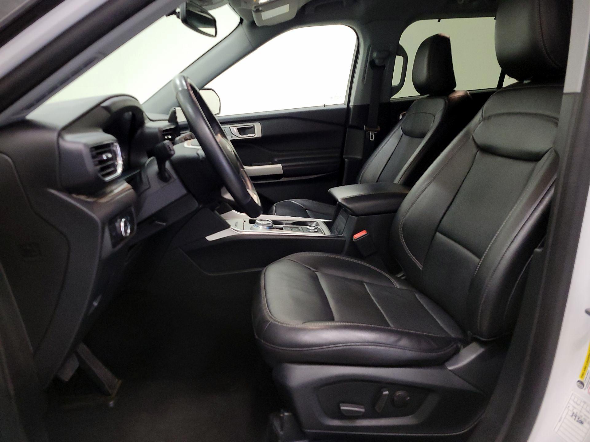 Thumbnail: 2023 Ford Explorer - 11