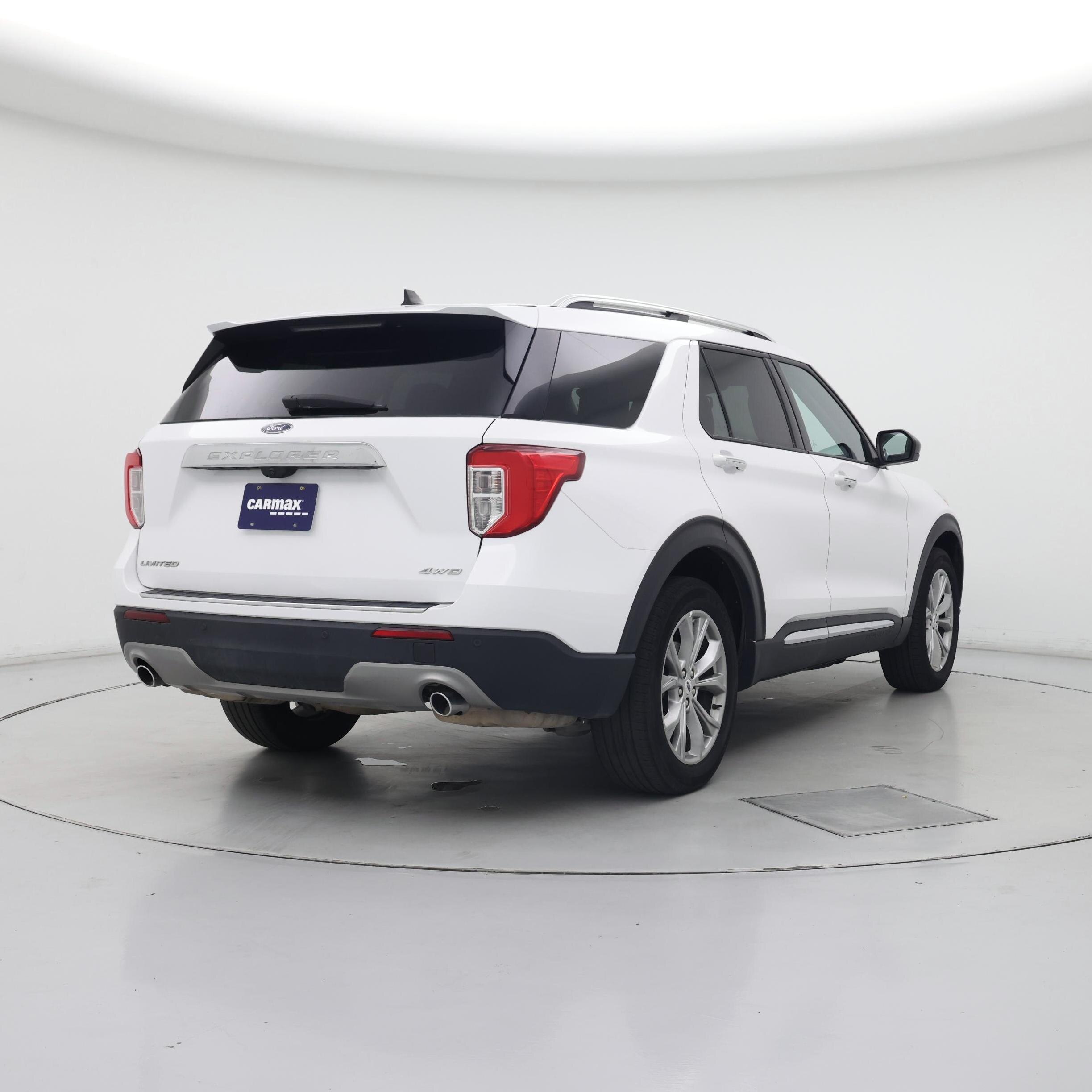 Thumbnail: 2023 Ford Explorer - 8