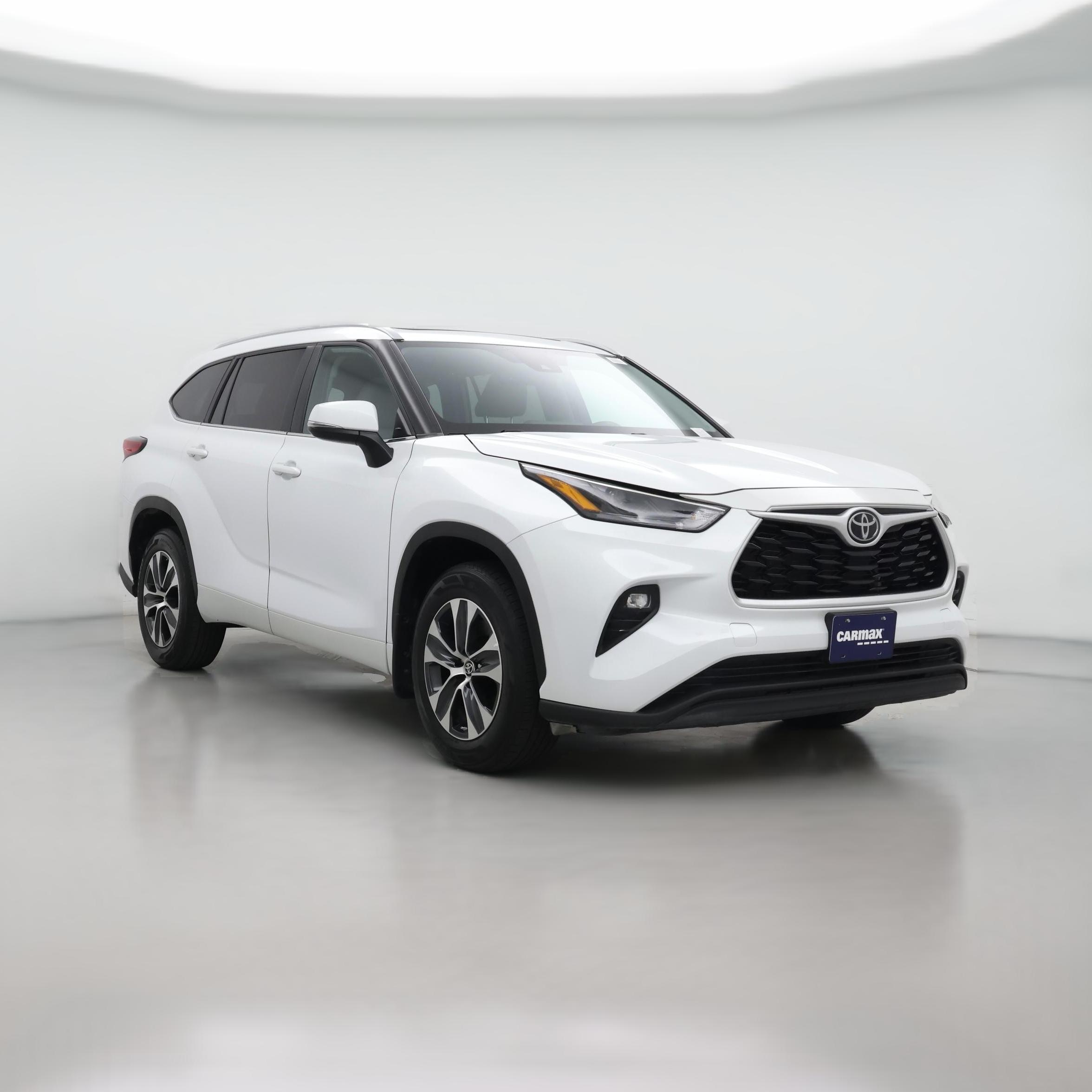Thumbnail: 2023 Toyota Highlander - 1