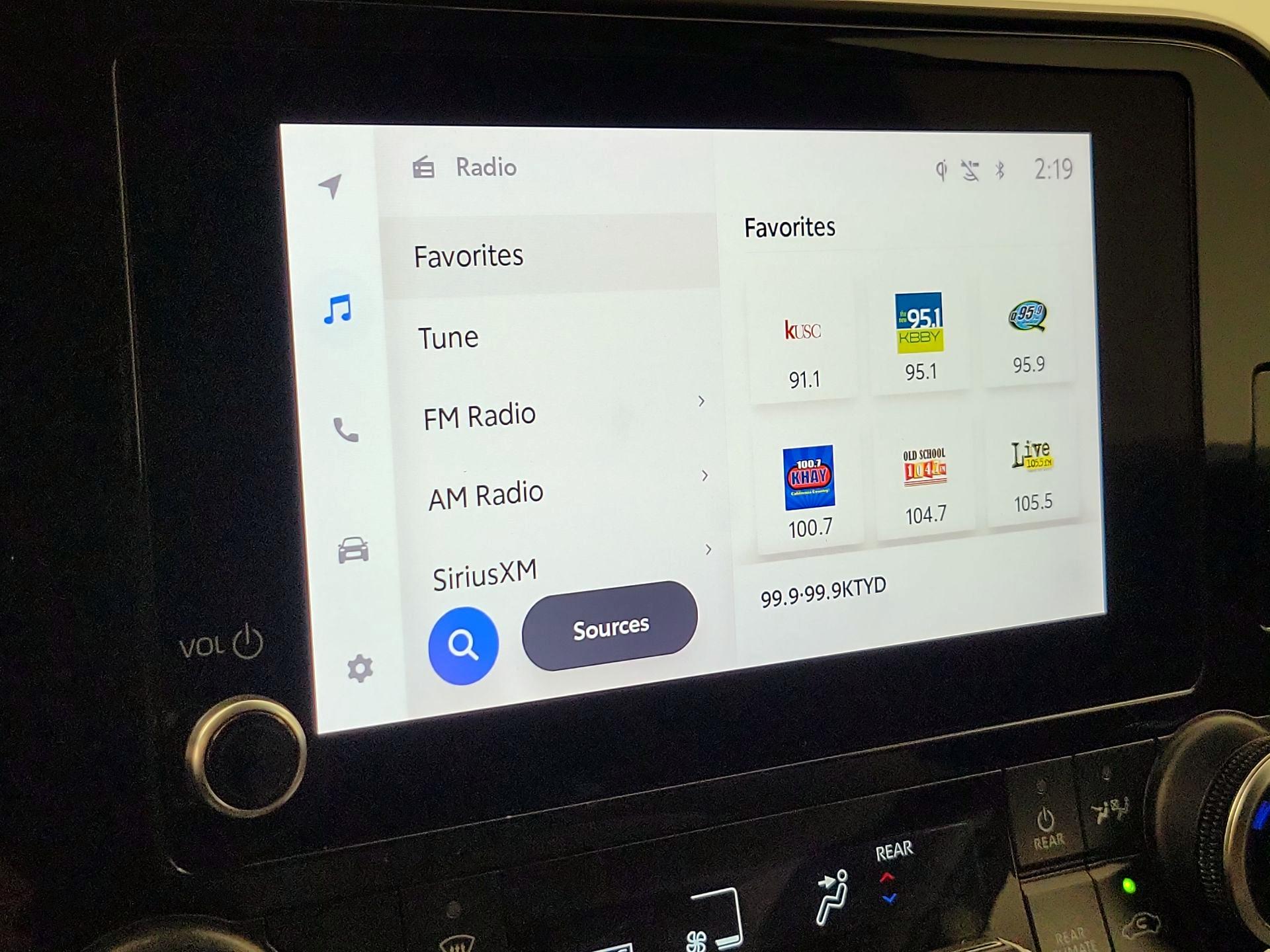 Thumbnail: 2023 Toyota Highlander - 16