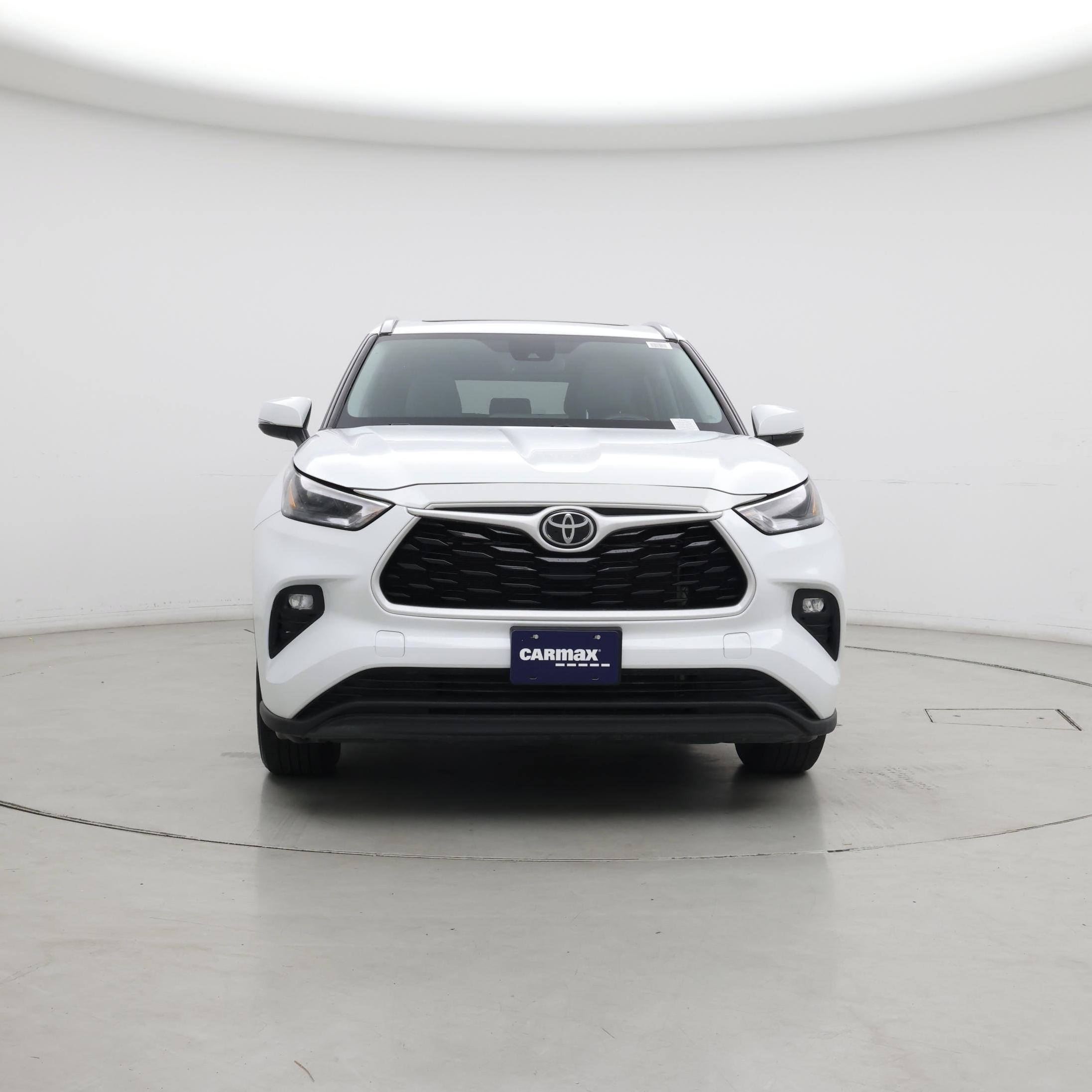 Thumbnail: 2023 Toyota Highlander - 5