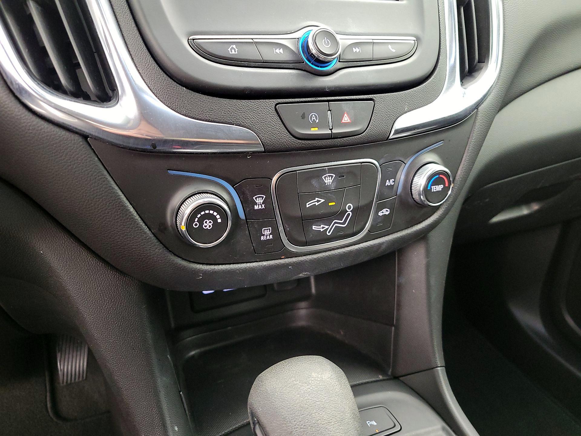 Thumbnail: 2024 Chevrolet Equinox - 16