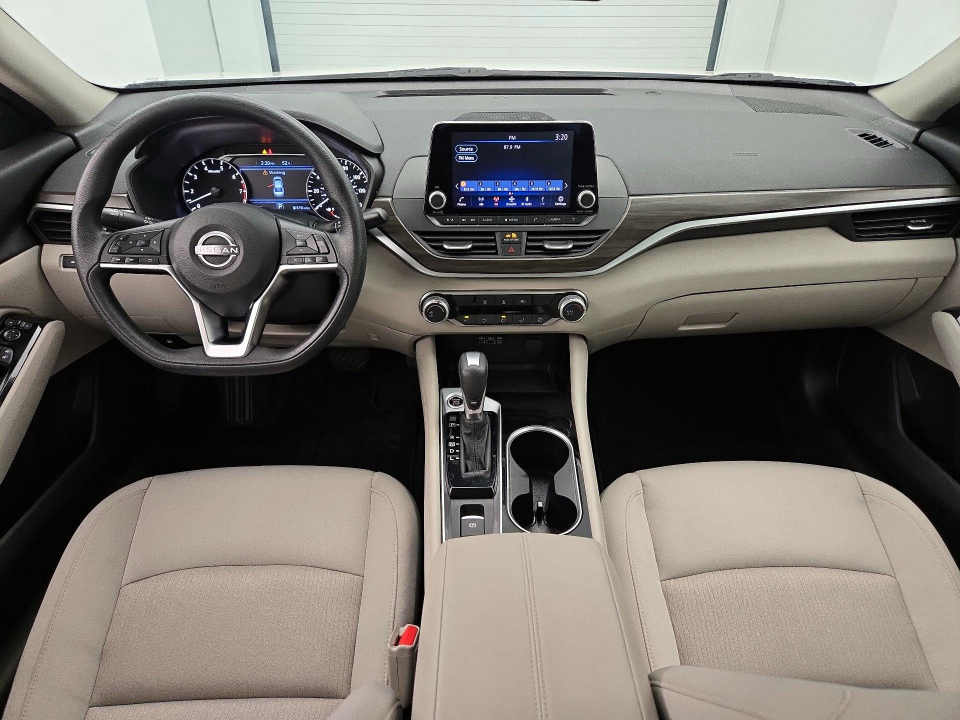 Thumbnail: 2023 Nissan Altima - 9