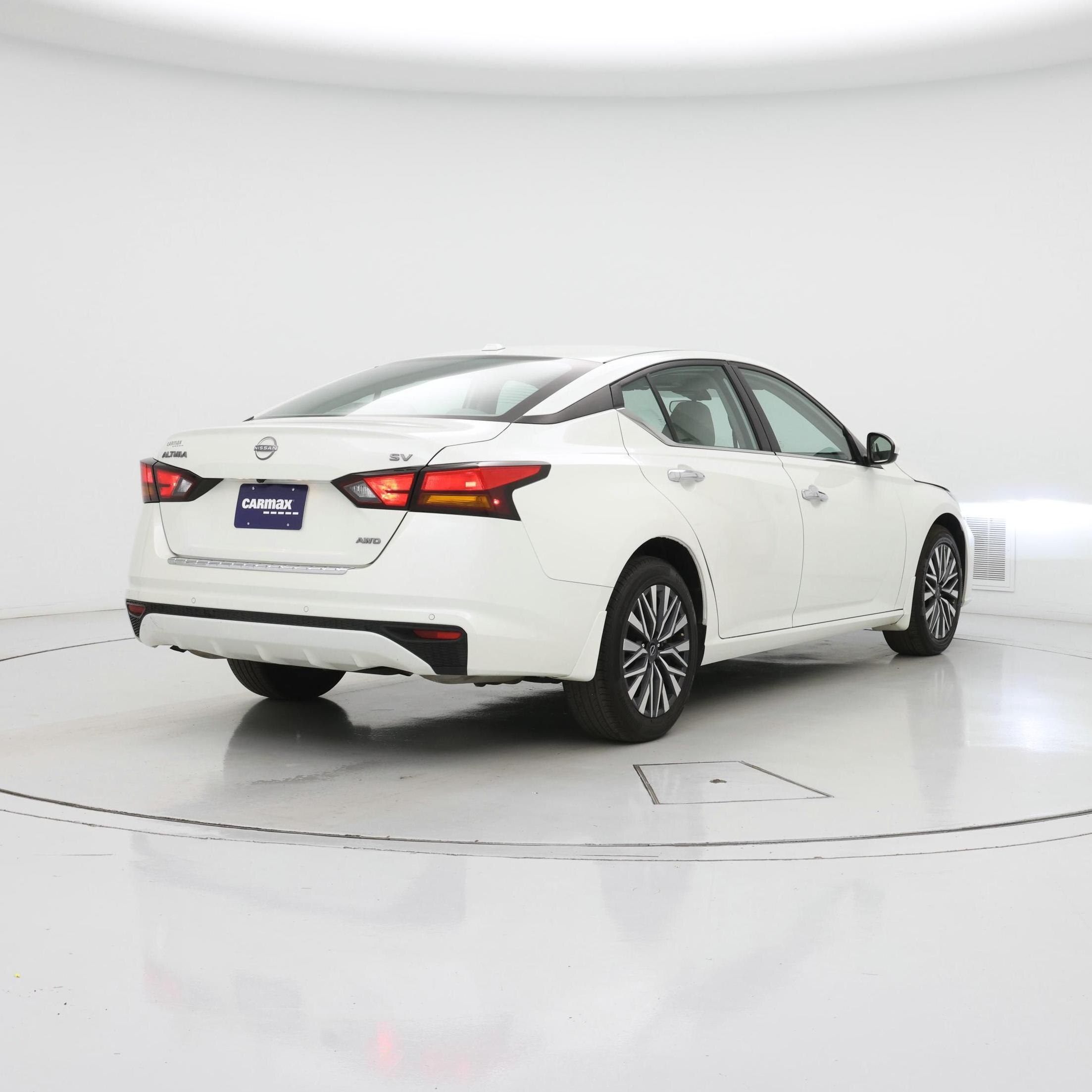 Thumbnail: 2023 Nissan Altima - 8