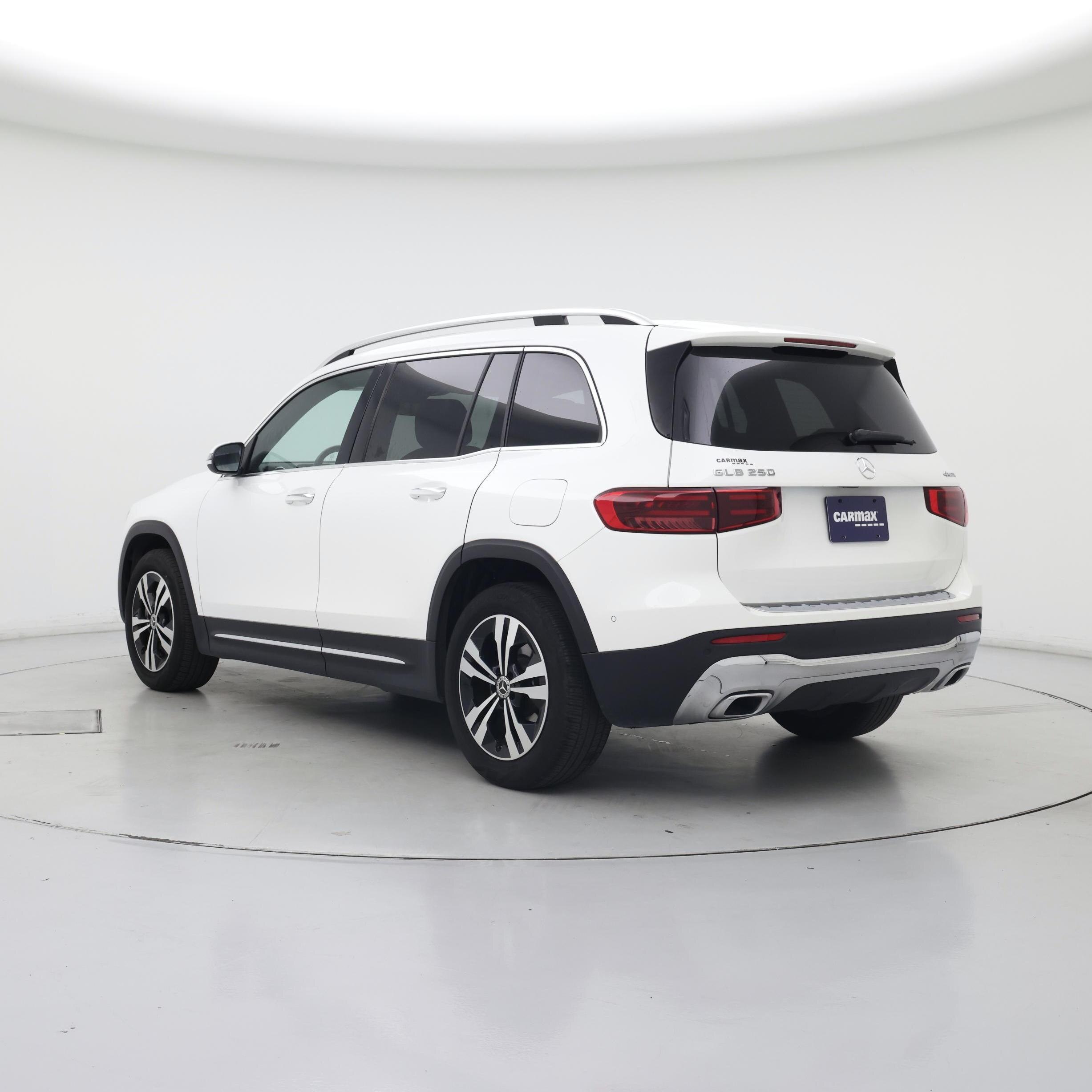 Thumbnail: 2024 Mercedes-Benz GLB - 2