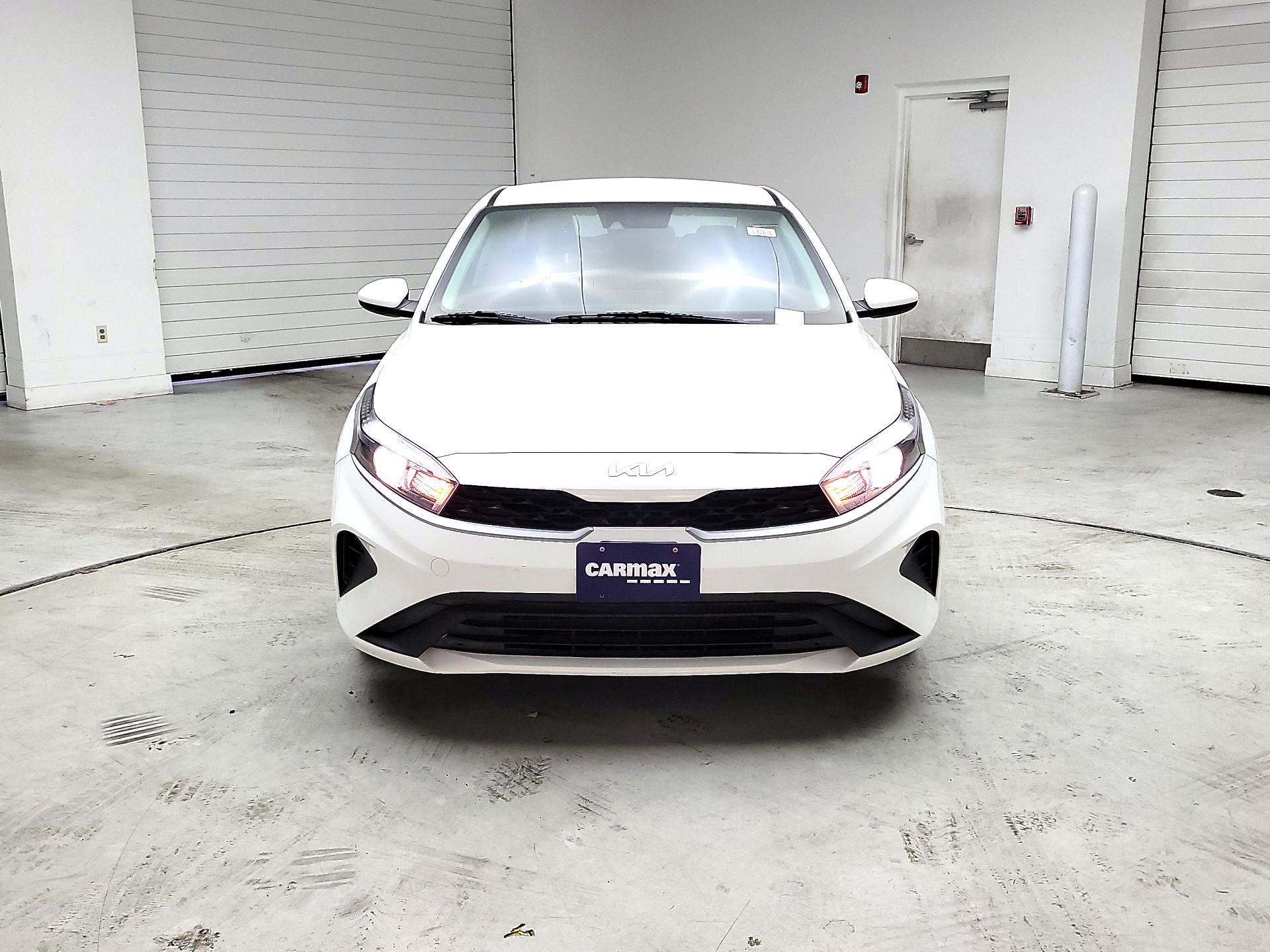 Thumbnail: 2023 Kia Forte - 2