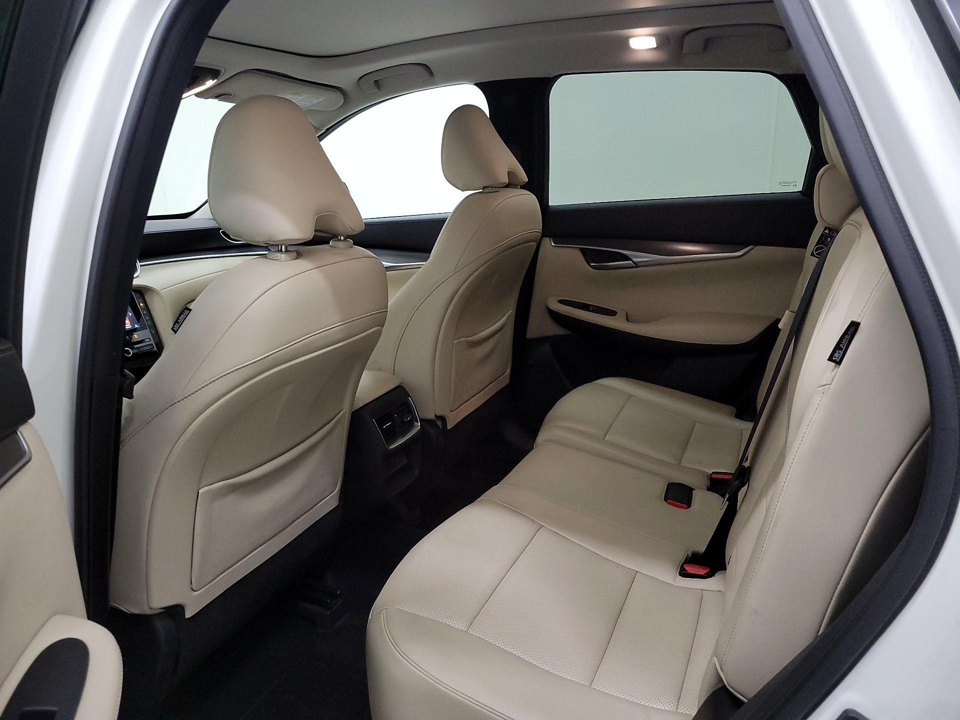 Thumbnail: 2022 INFINITI QX50 - 19