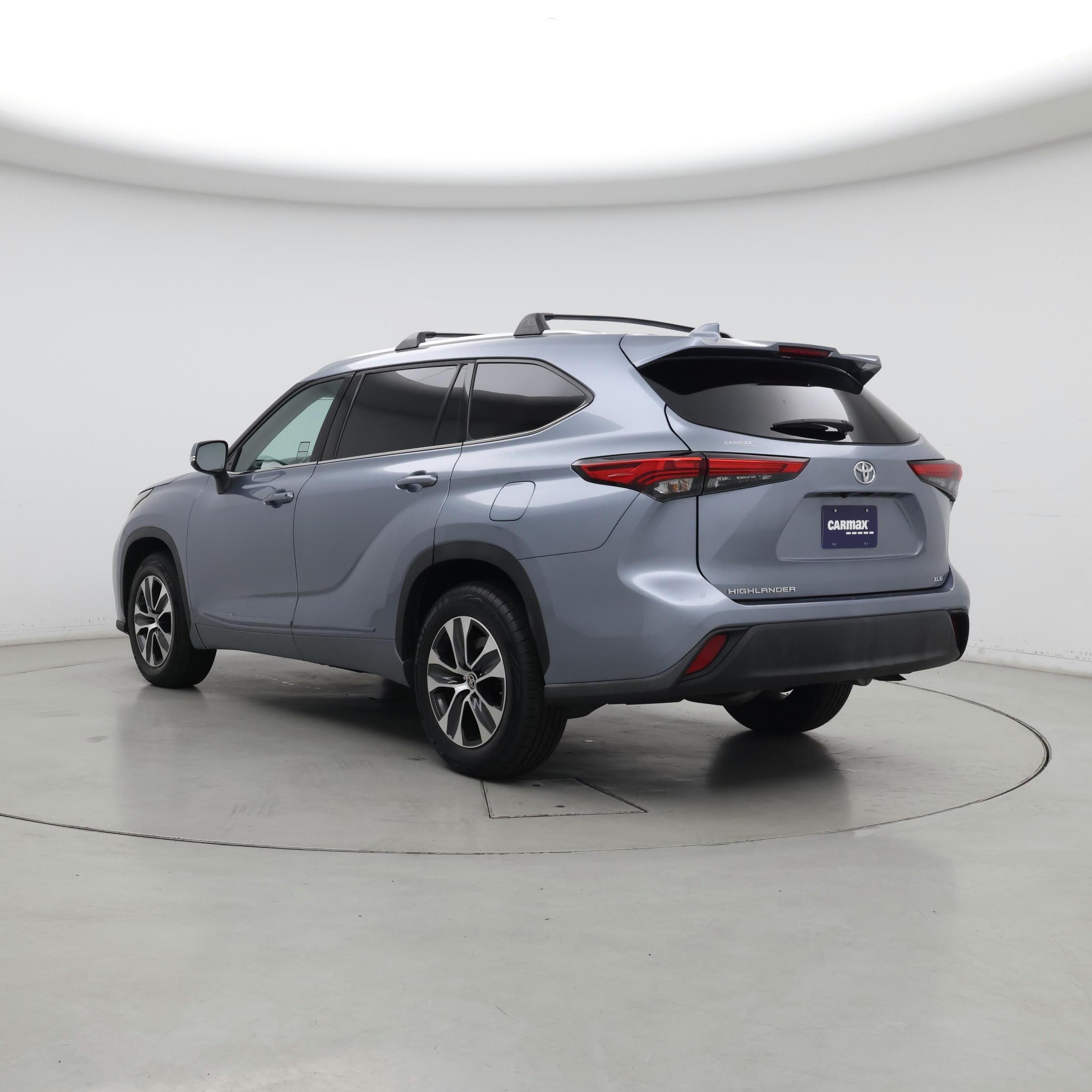Thumbnail: 2021 Toyota Highlander - 2
