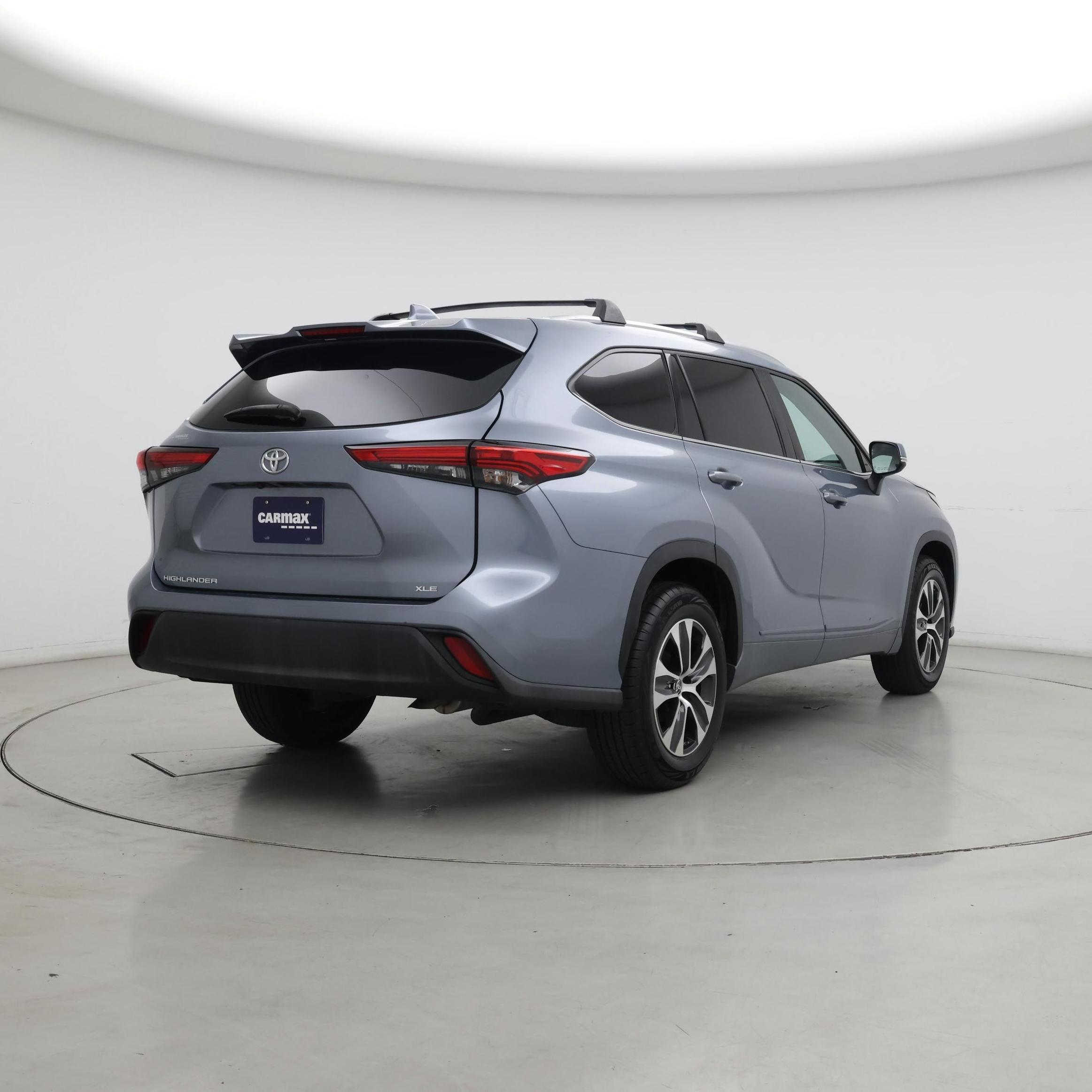 Thumbnail: 2021 Toyota Highlander - 8