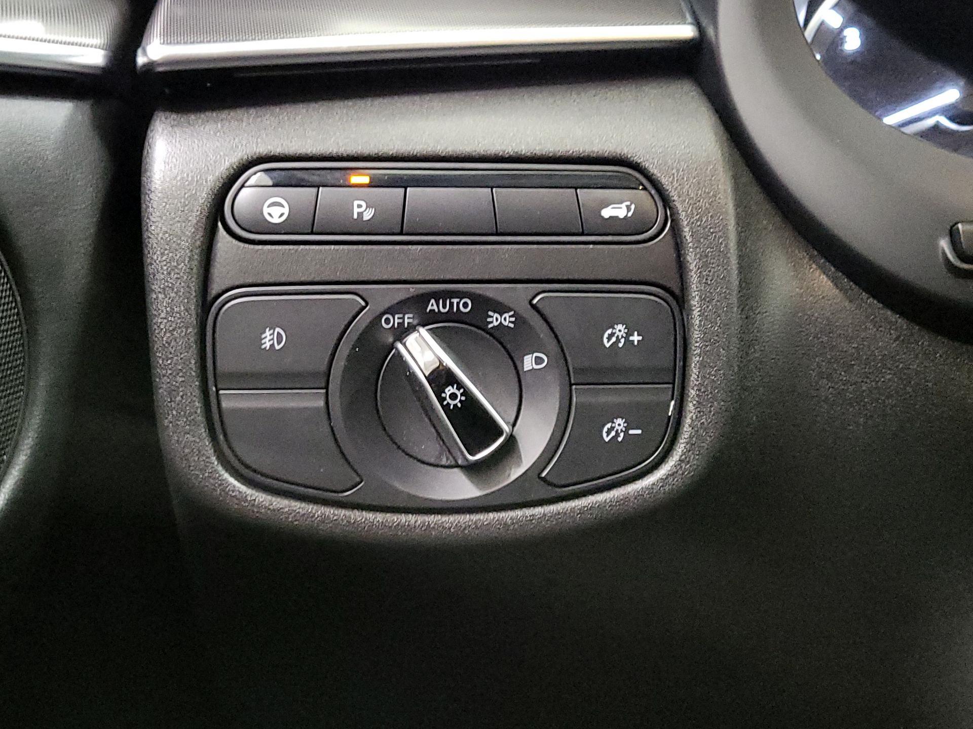 Thumbnail: 2022 INFINITI QX50 - 13