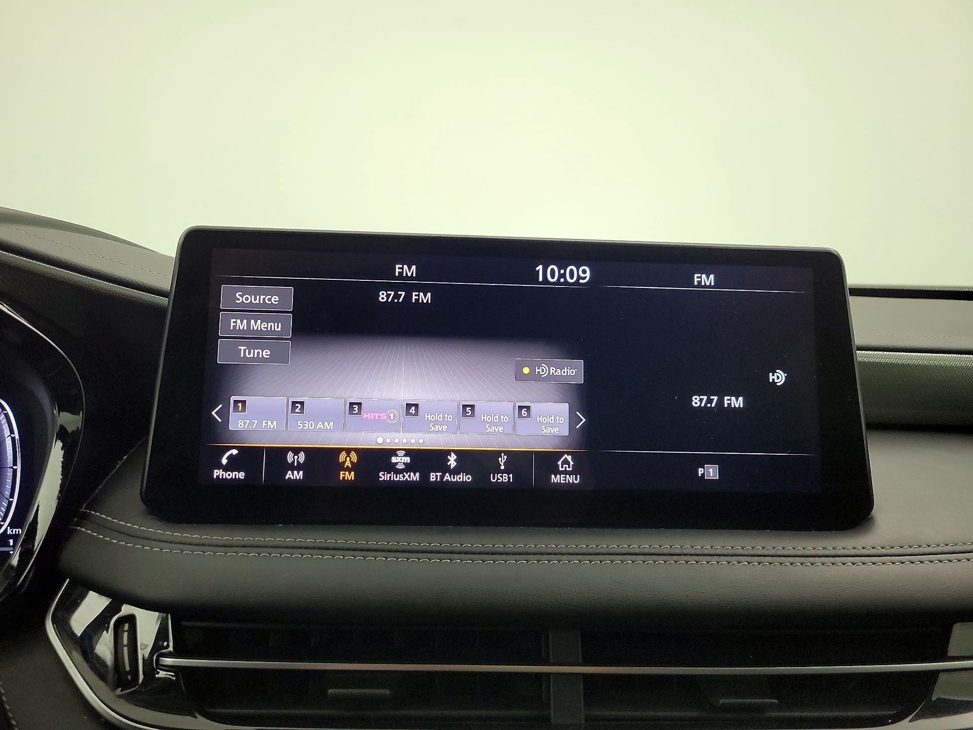 Thumbnail: 2023 INFINITI QX60 - 16