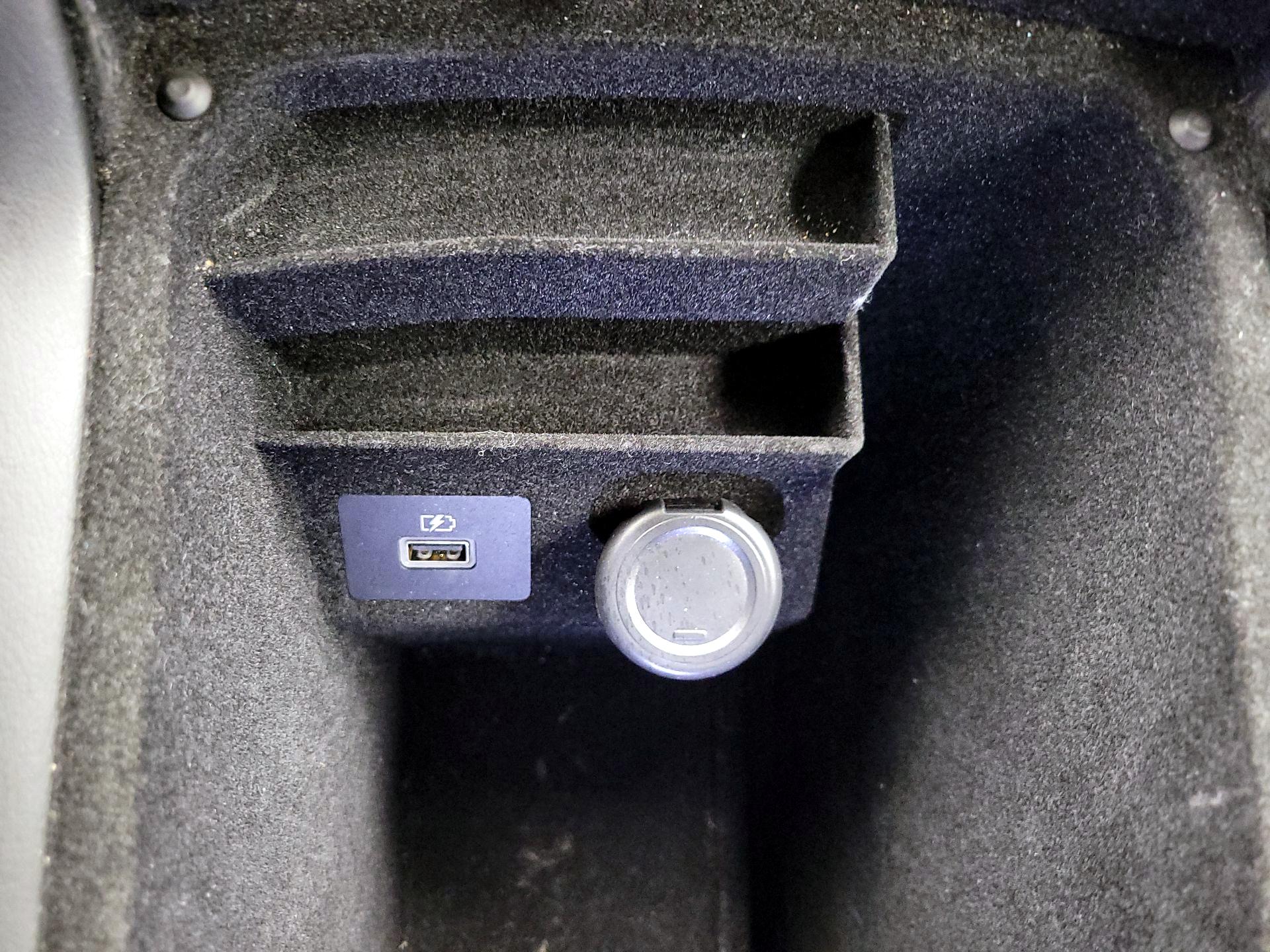 Thumbnail: 2023 INFINITI QX60 - 19