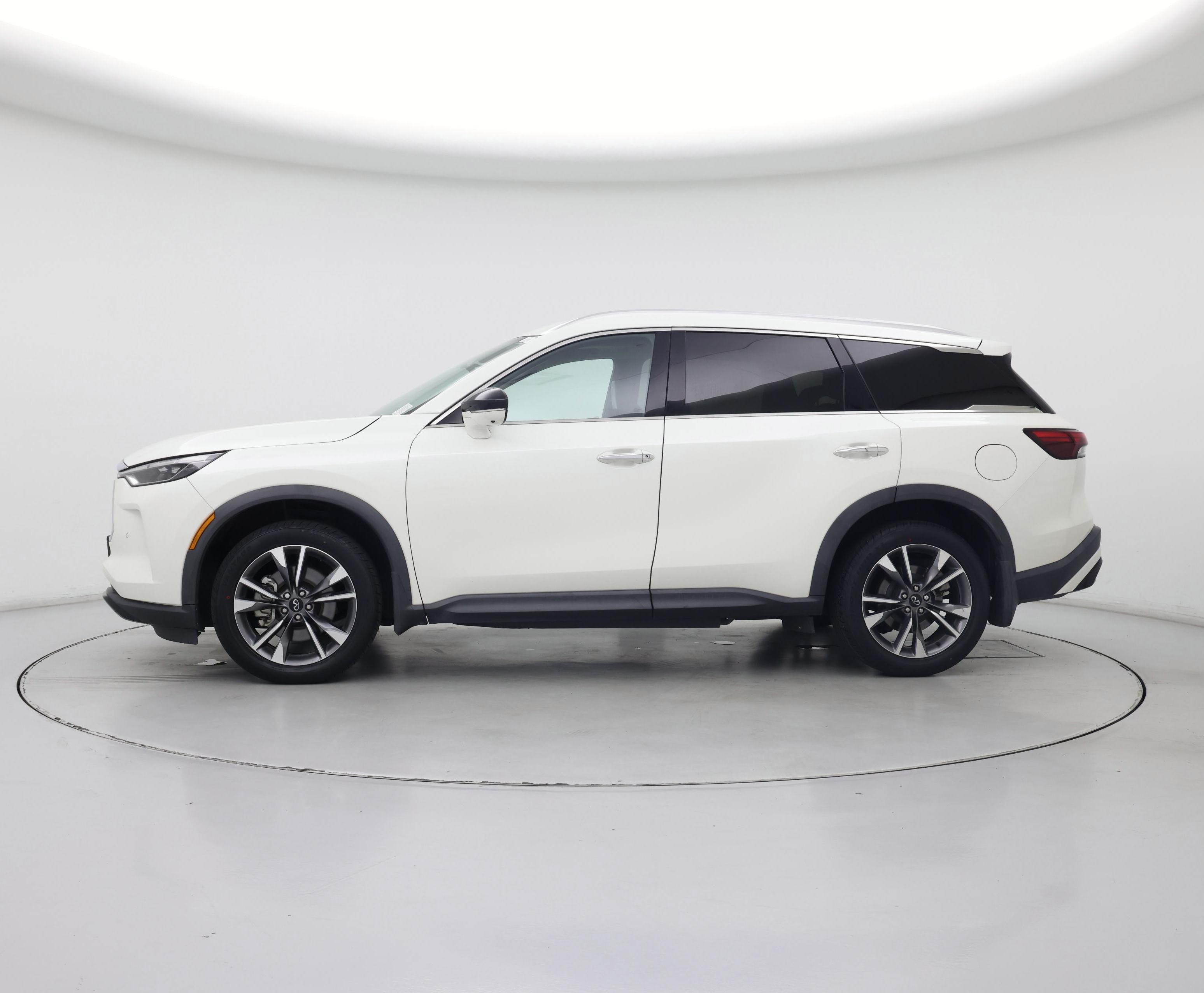 Thumbnail: 2023 INFINITI QX60 - 3