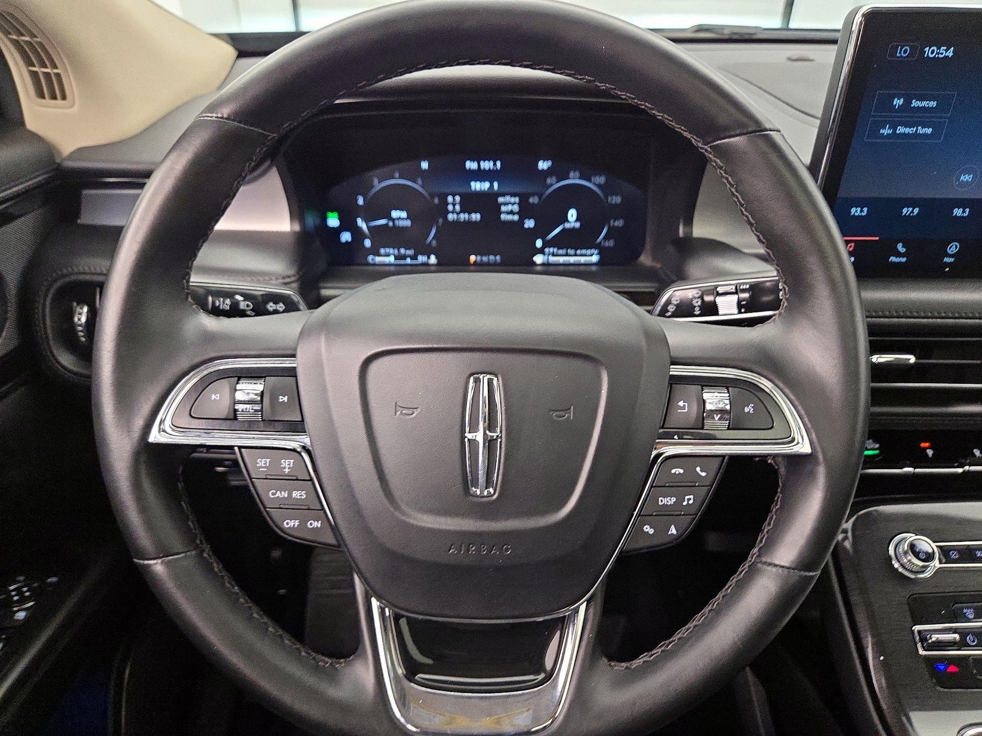 Thumbnail: 2023 Lincoln Nautilus - 10