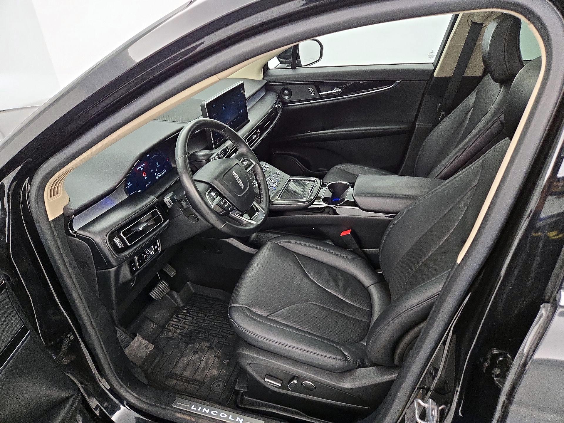 Thumbnail: 2023 Lincoln Nautilus - 11