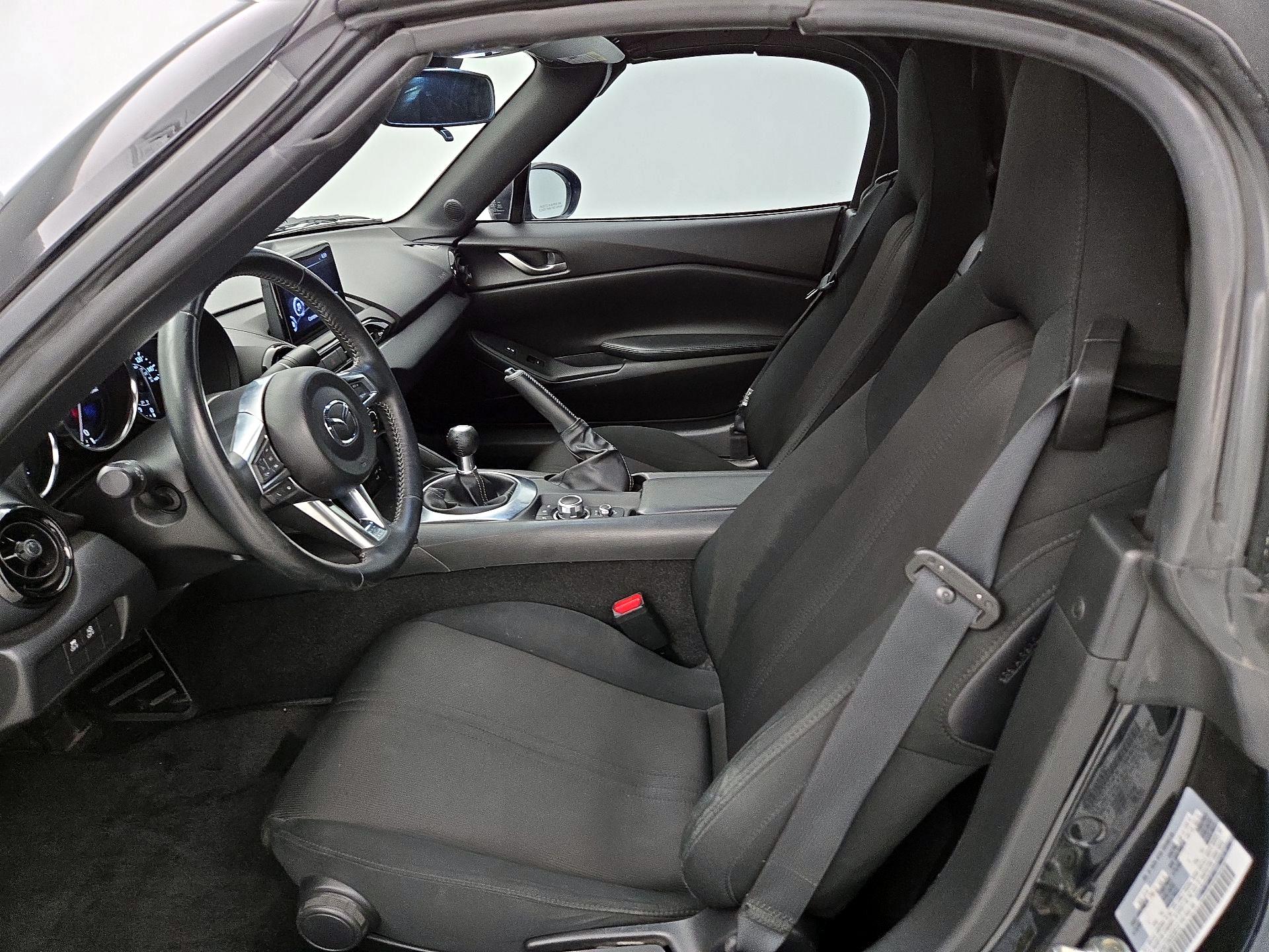 Thumbnail: 2022 Mazda MX-5 Miata - 11