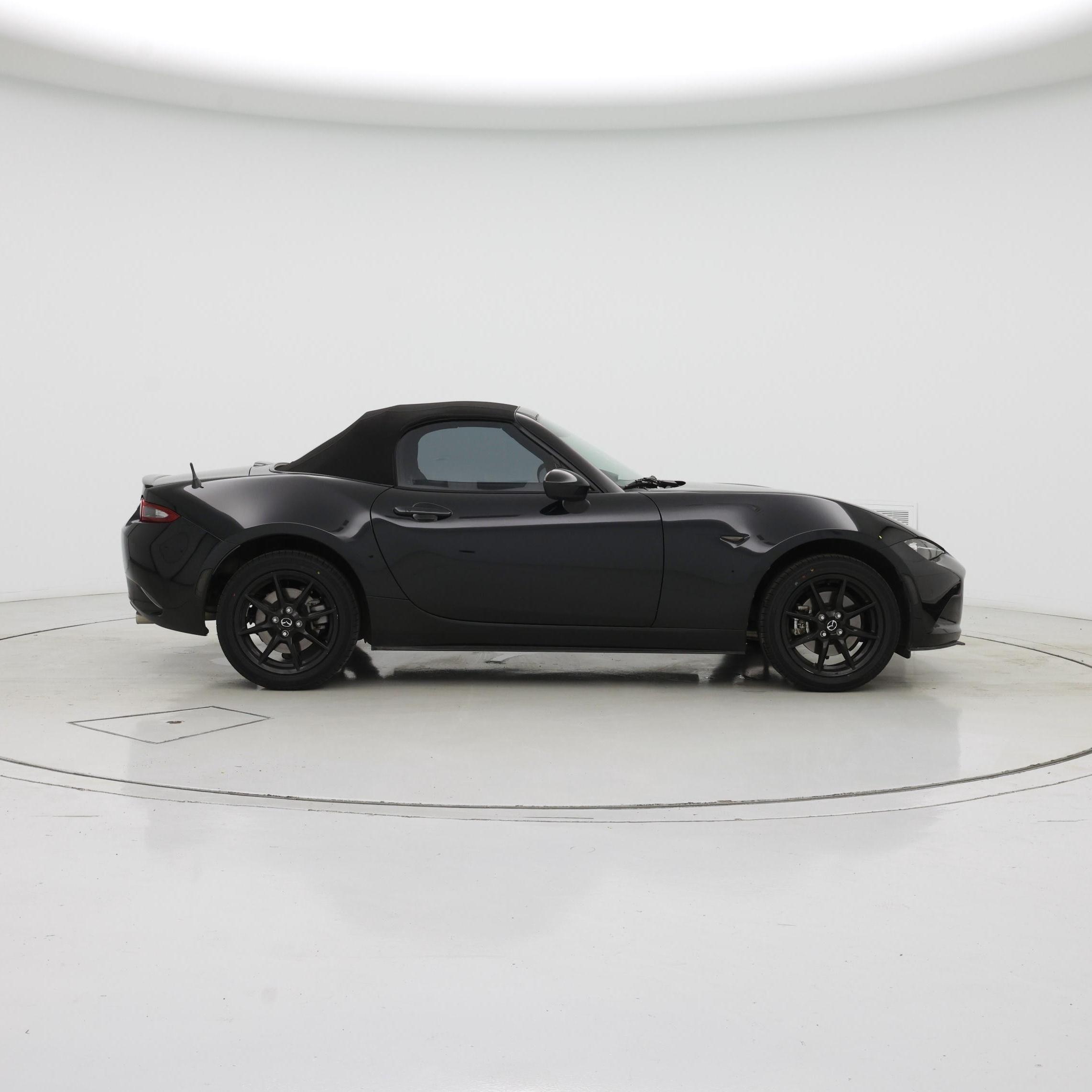 Thumbnail: 2022 Mazda MX-5 Miata - 7