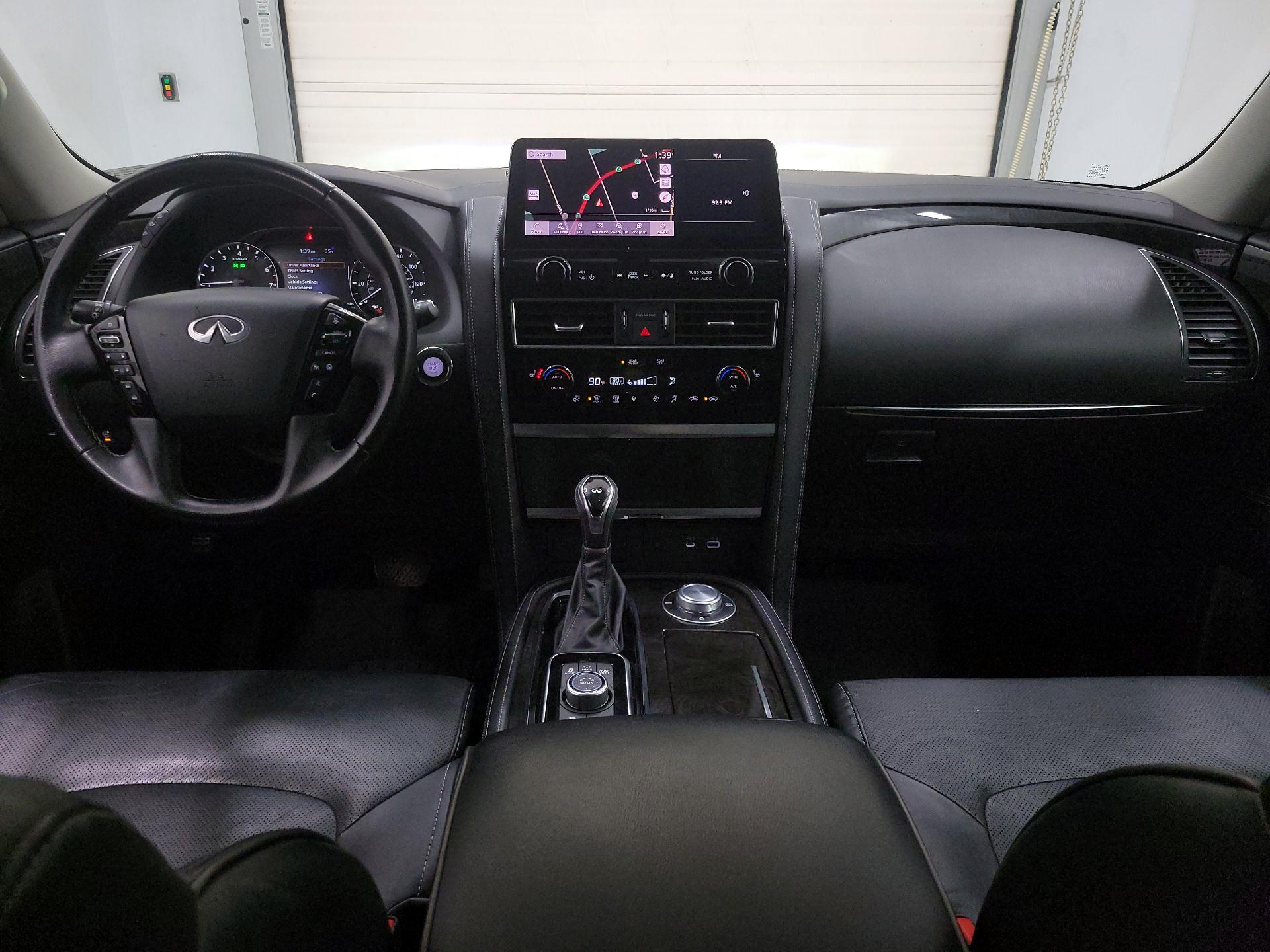 Thumbnail: 2024 INFINITI QX80 - 9