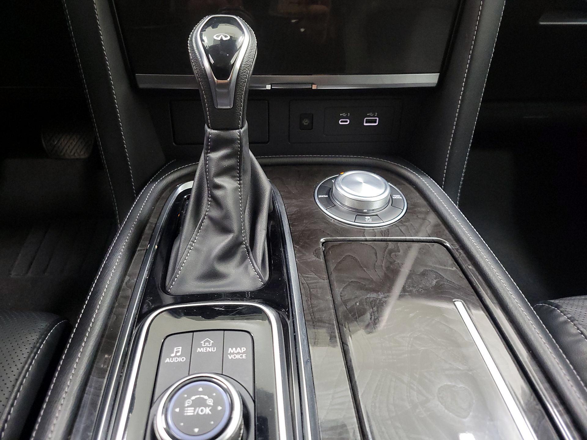 Thumbnail: 2024 INFINITI QX80 - 18