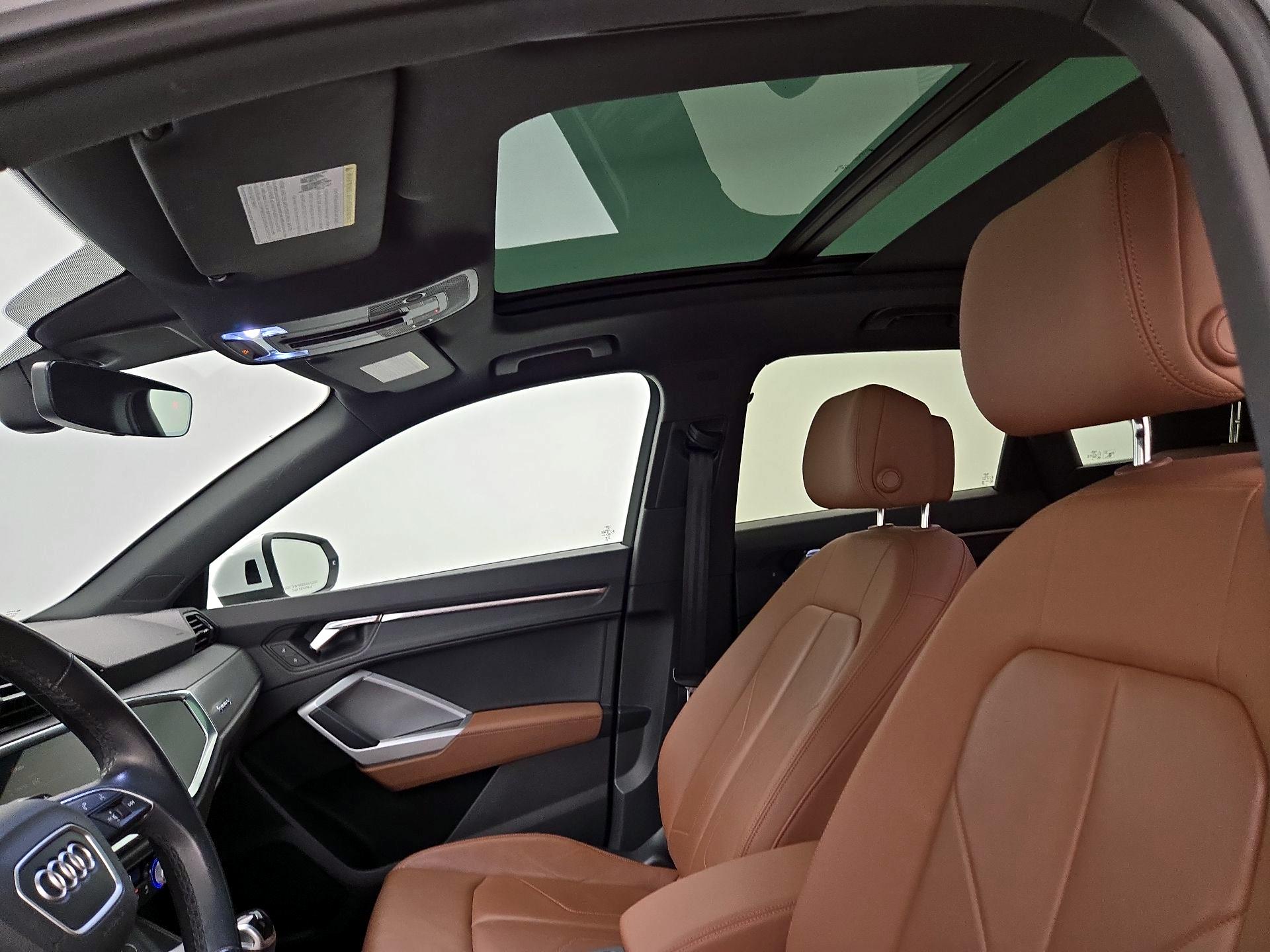 Thumbnail: 2023 Audi Q3 - 19