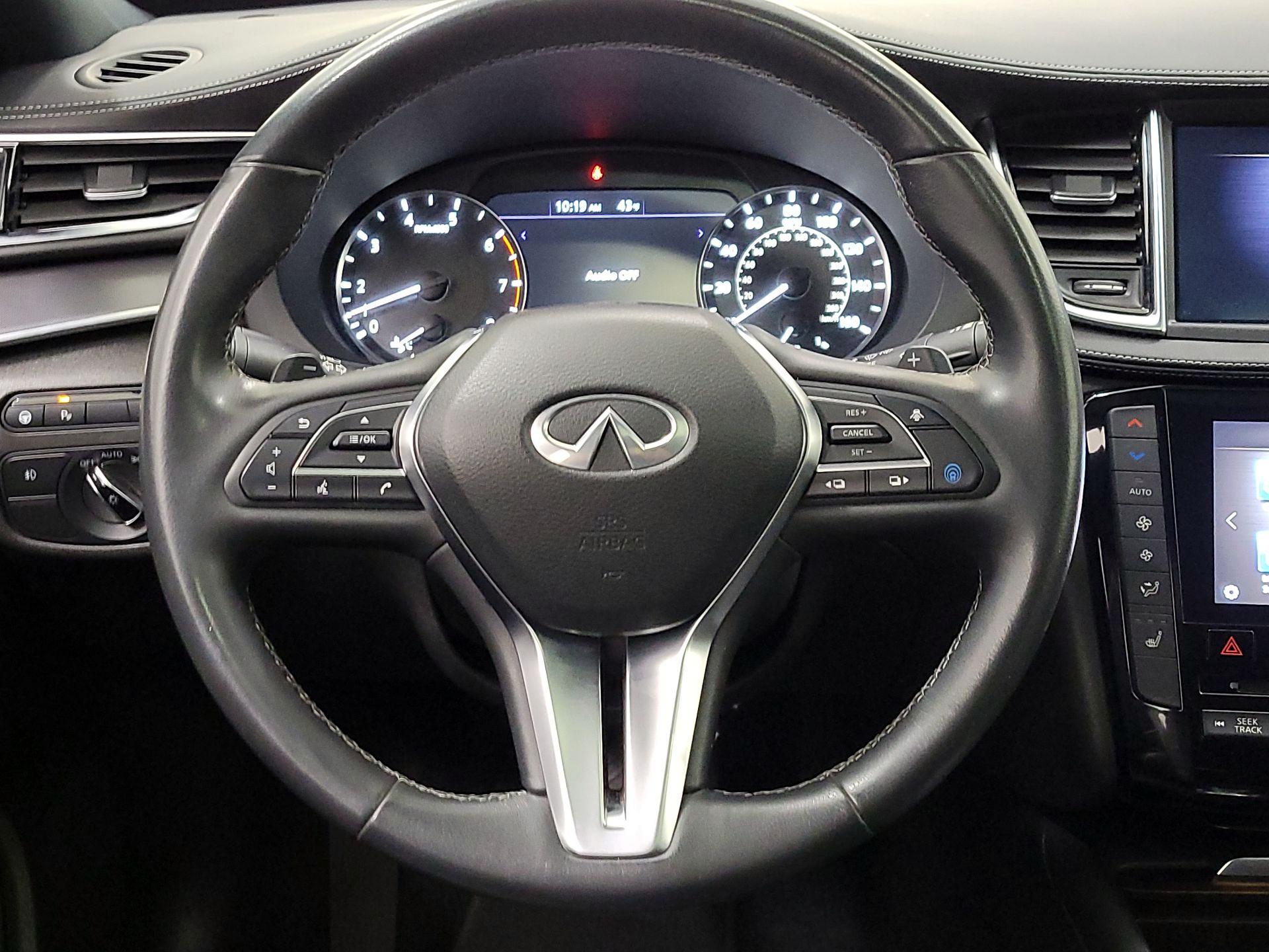 Thumbnail: 2022 INFINITI QX50 - 10