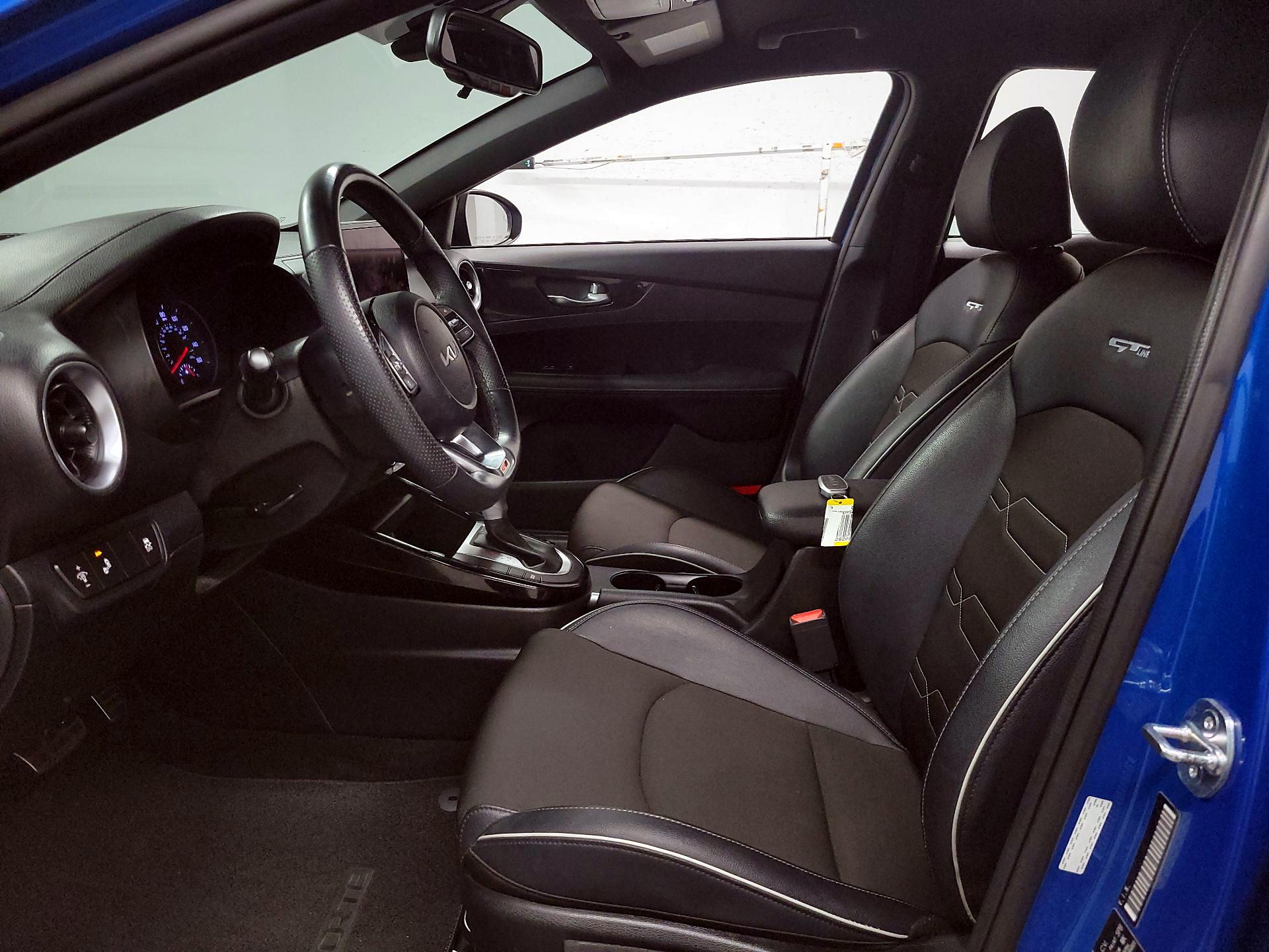 Thumbnail: 2023 Kia Forte - 11