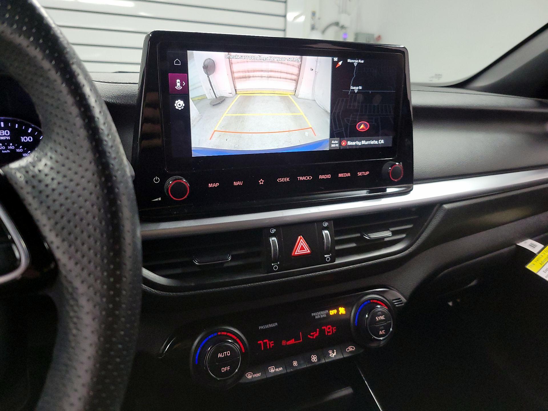 Thumbnail: 2023 Kia Forte - 14