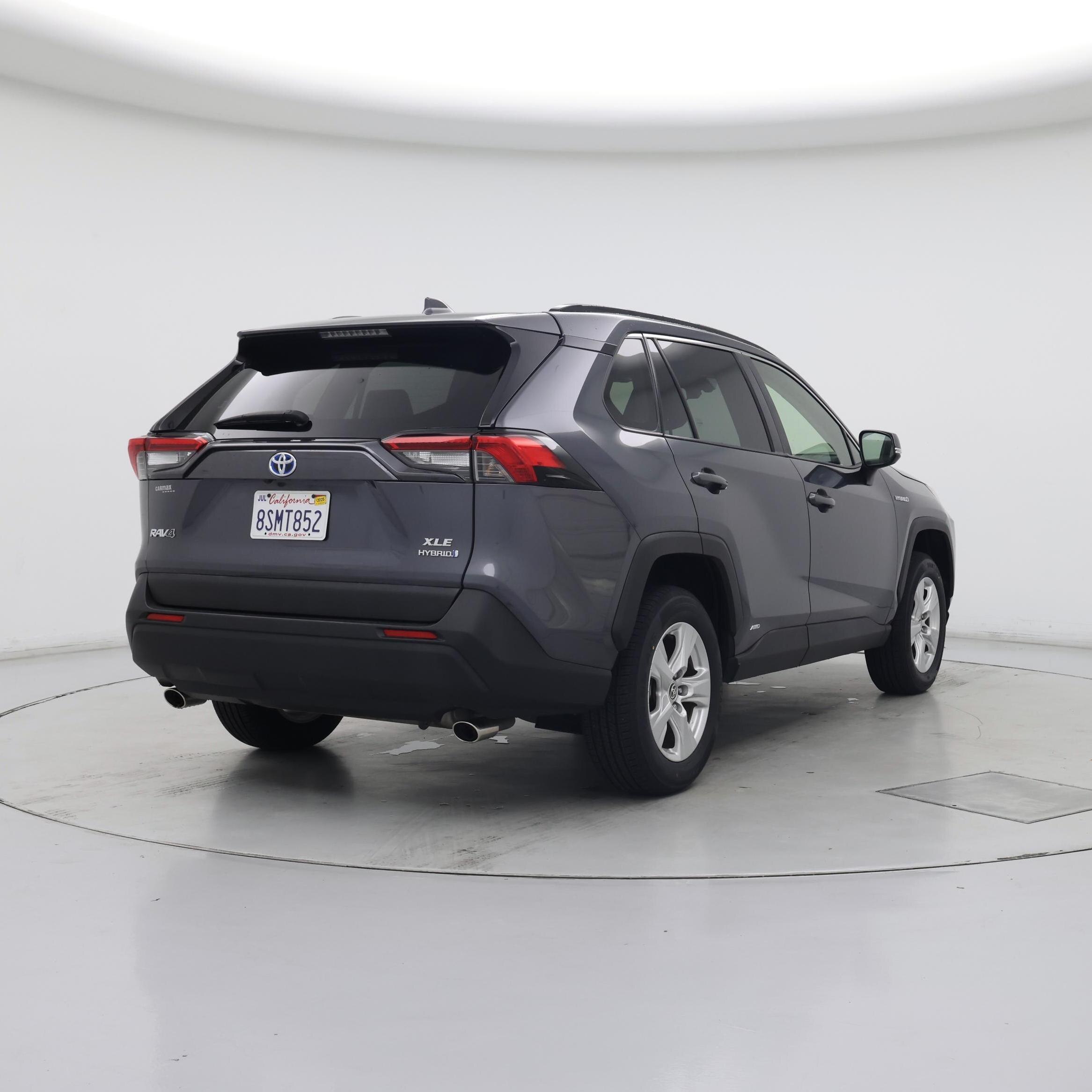 Thumbnail: 2020 Toyota RAV4 - 8