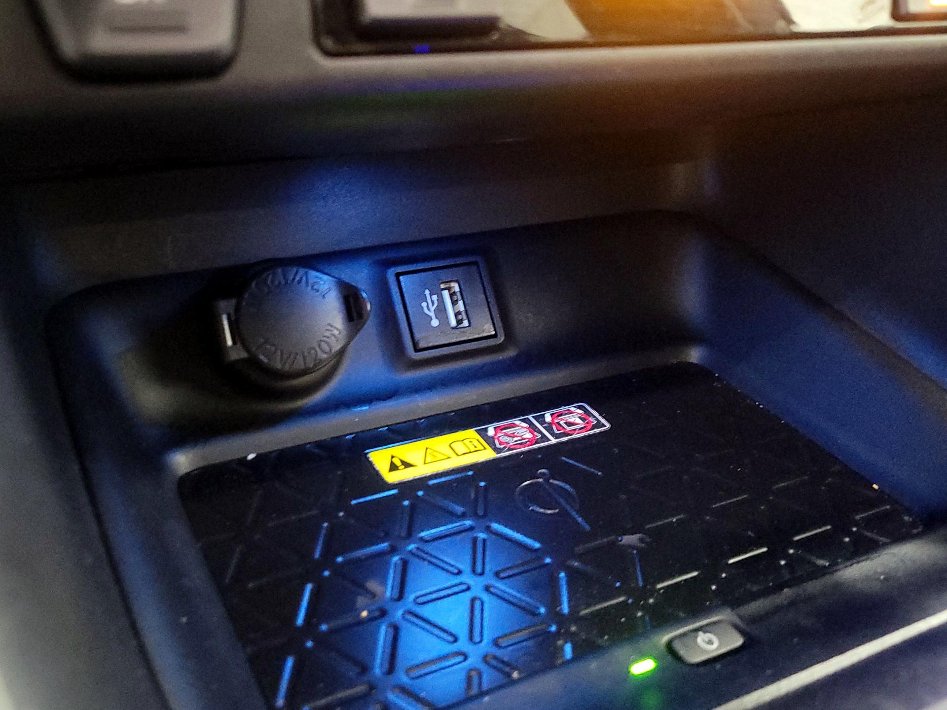 Thumbnail: 2023 Toyota RAV4 - 19