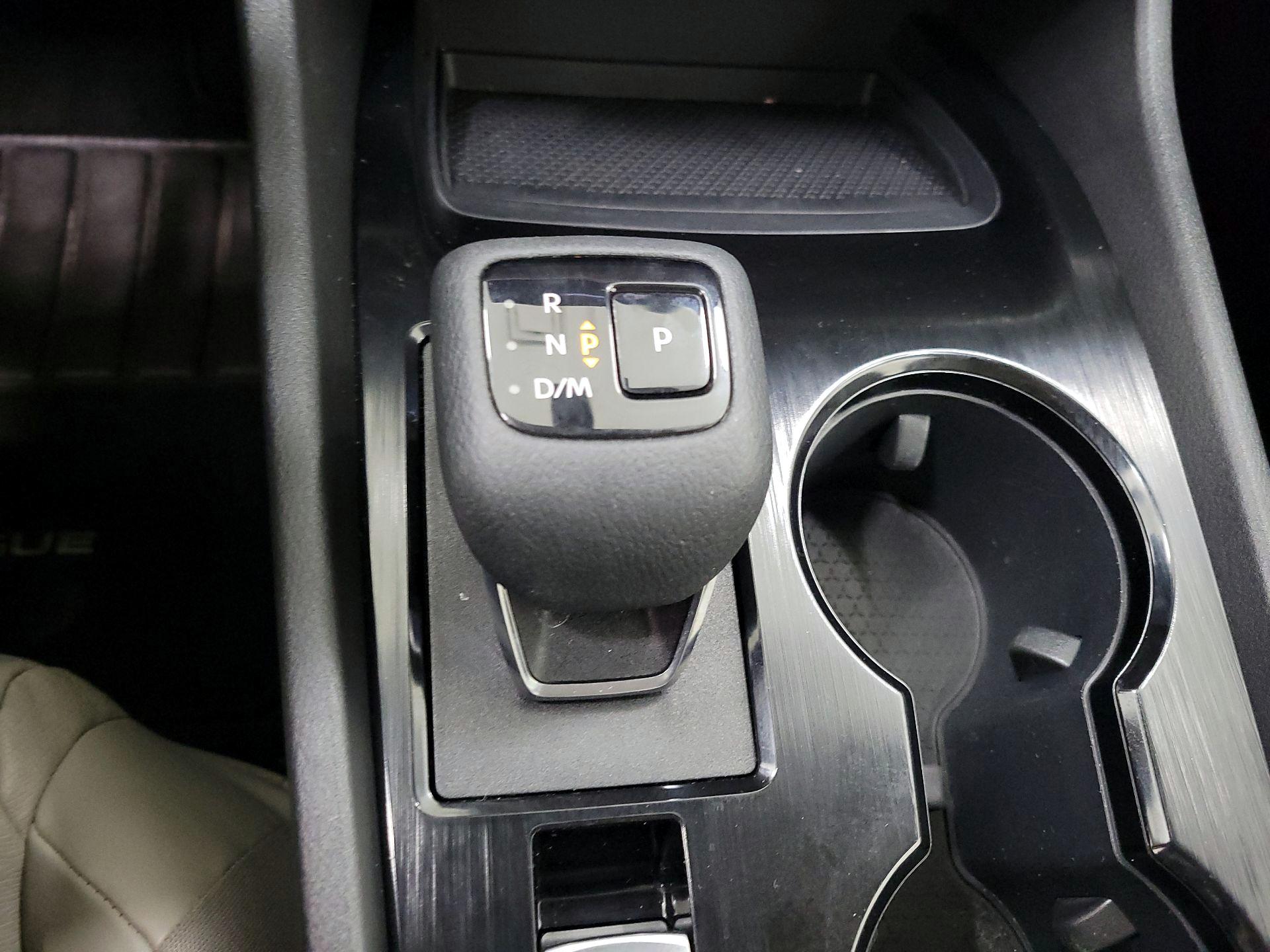 Thumbnail: 2023 Nissan Rogue - 17