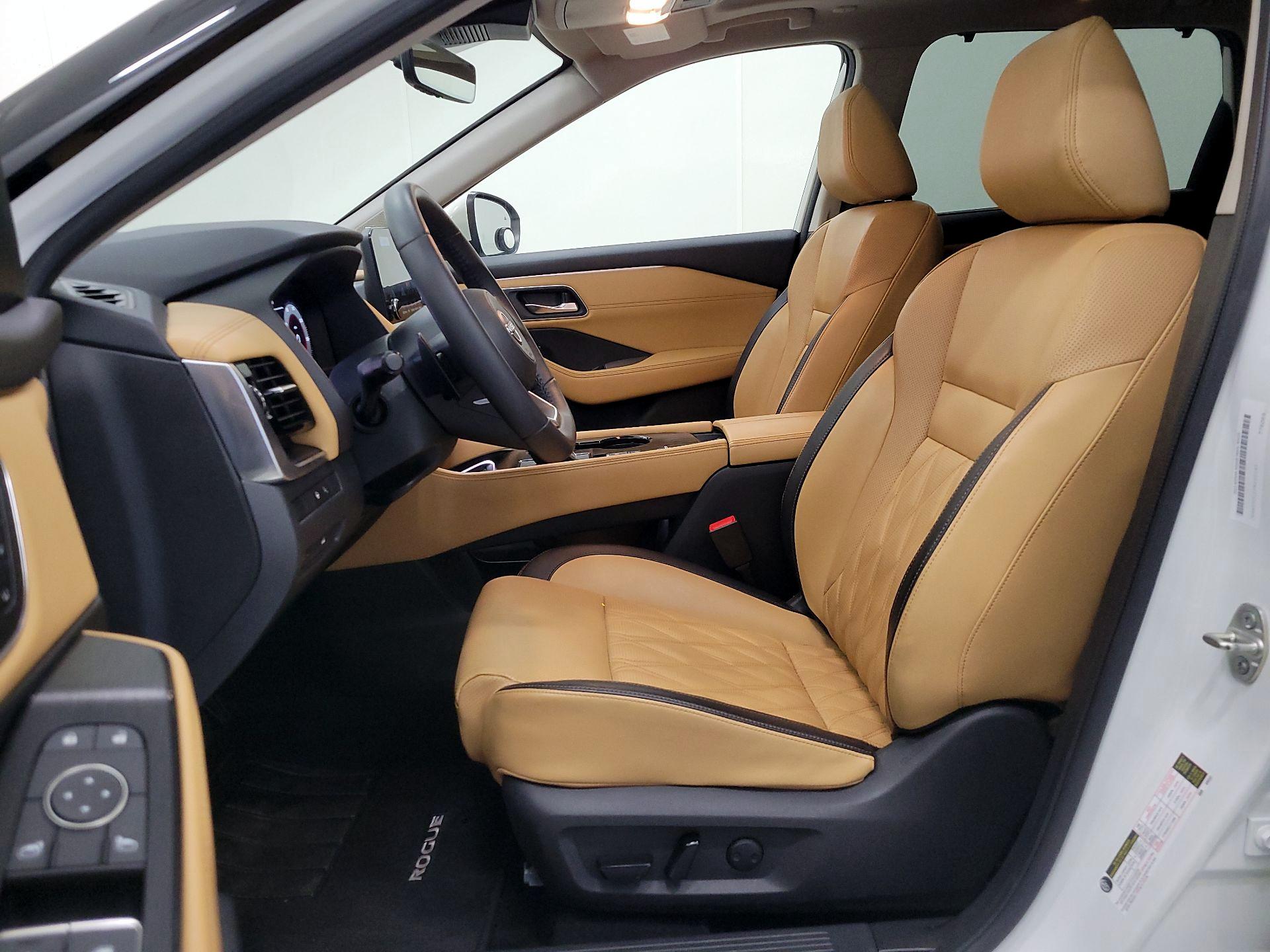 Thumbnail: 2023 Nissan Rogue - 11